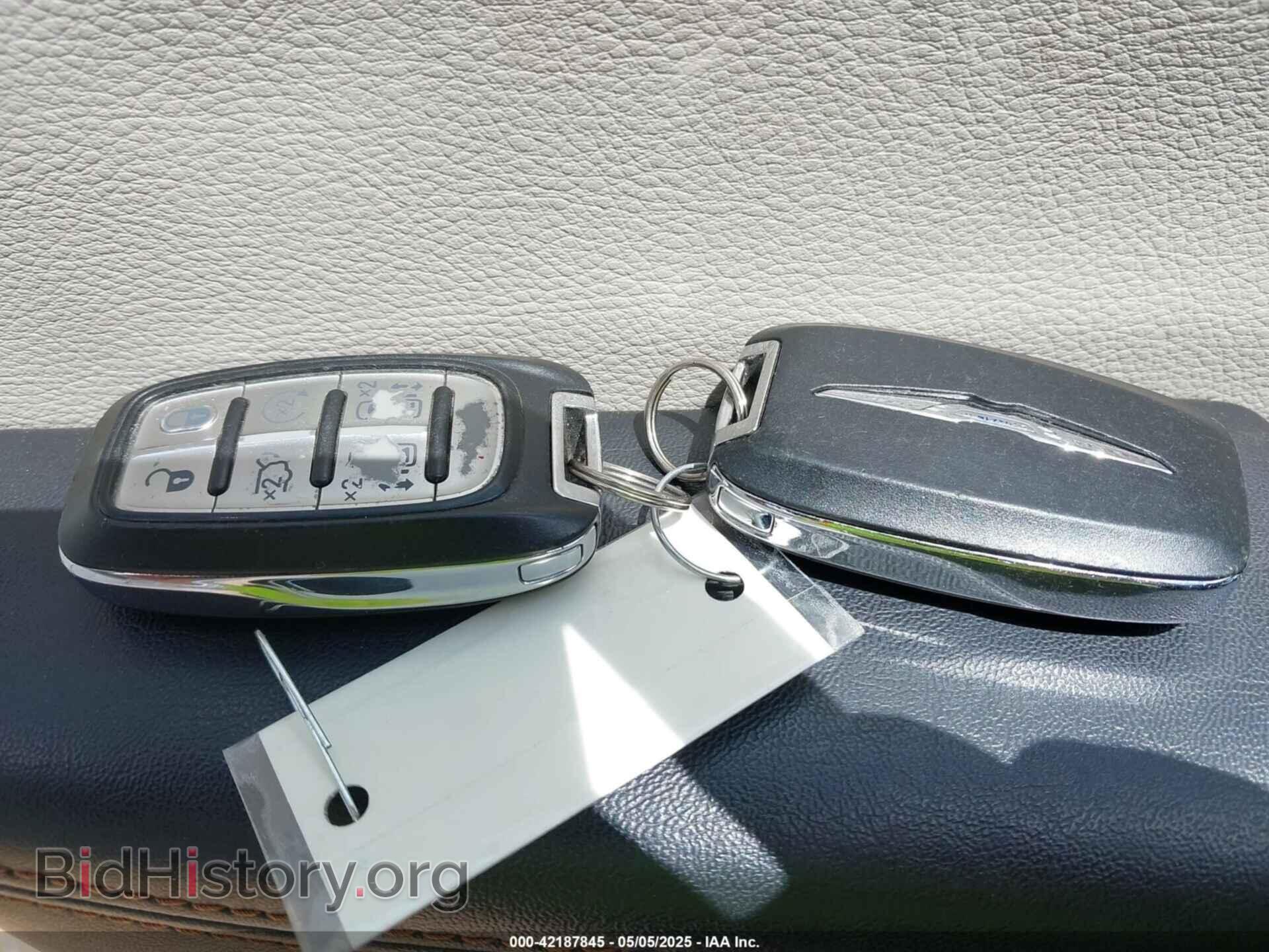 2017 CHRYSLER PACIFICA - VIN: 2C4RC1BG7HR514864 - Фото 11