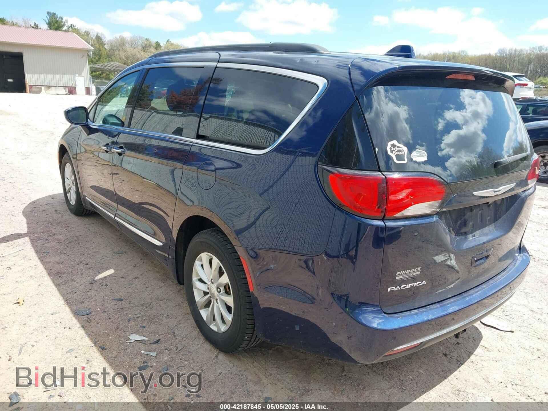 2017 CHRYSLER PACIFICA - VIN: 2C4RC1BG7HR514864 - Фото 3