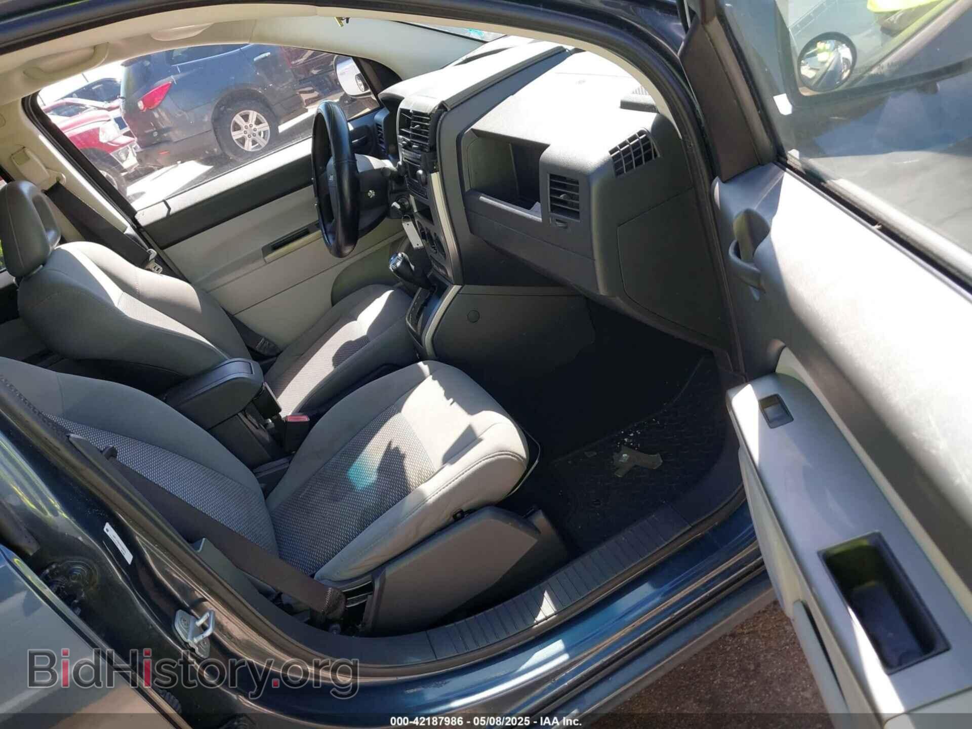 2007 JEEP COMPASS - VIN: 1J8FT47097D256079 - Фото 5
