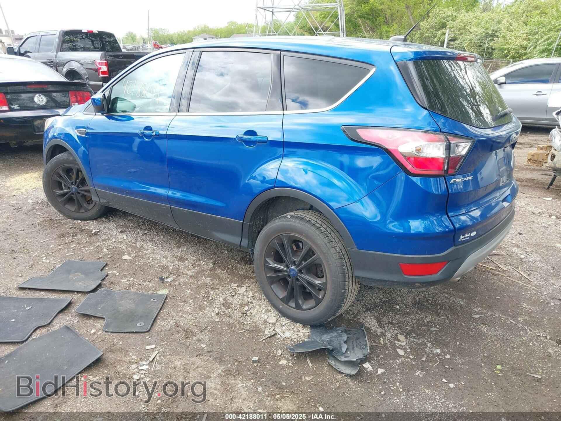 2017 FORD ESCAPE - VIN: 1FMCU0GD9HUE04490 - Фото 3