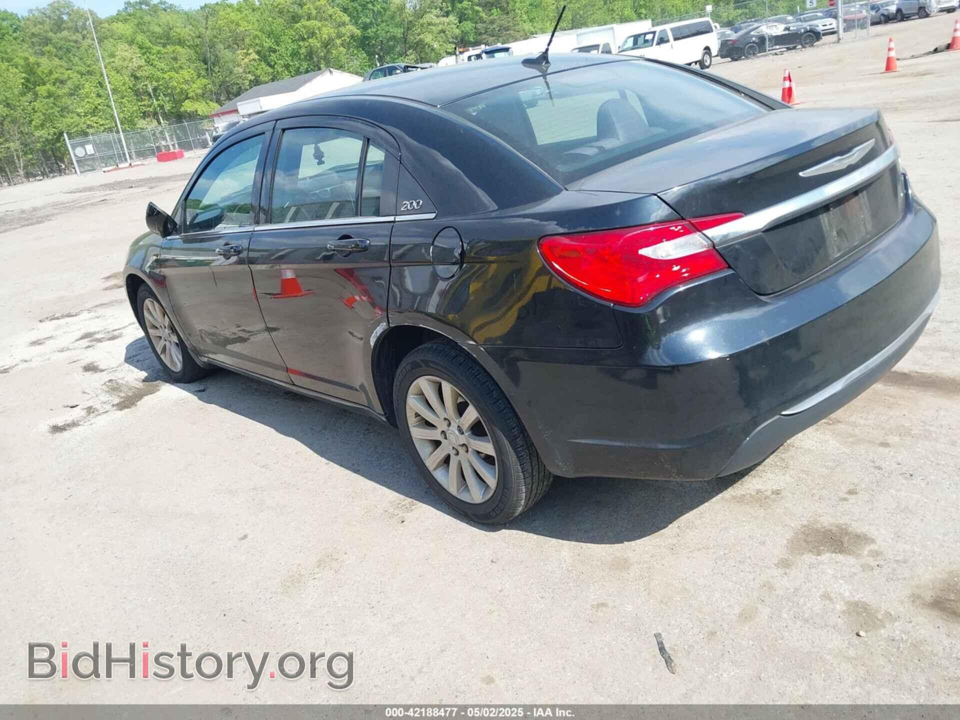 2013 CHRYSLER 200 - VIN: 1C3CCBBB1DN546558 - Фото 3