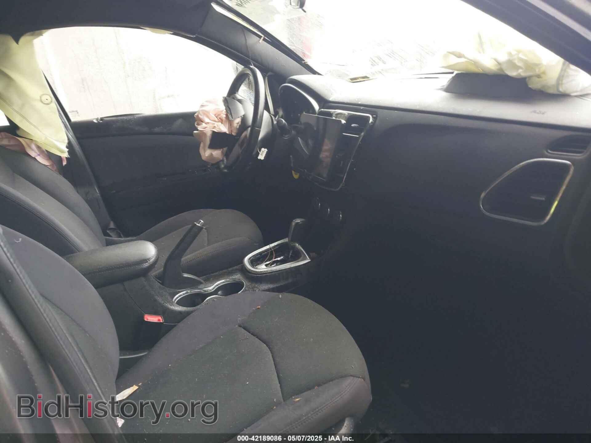 2012 CHRYSLER 200 - VIN: 1C3CCBBB5CN188704 - Фото 5