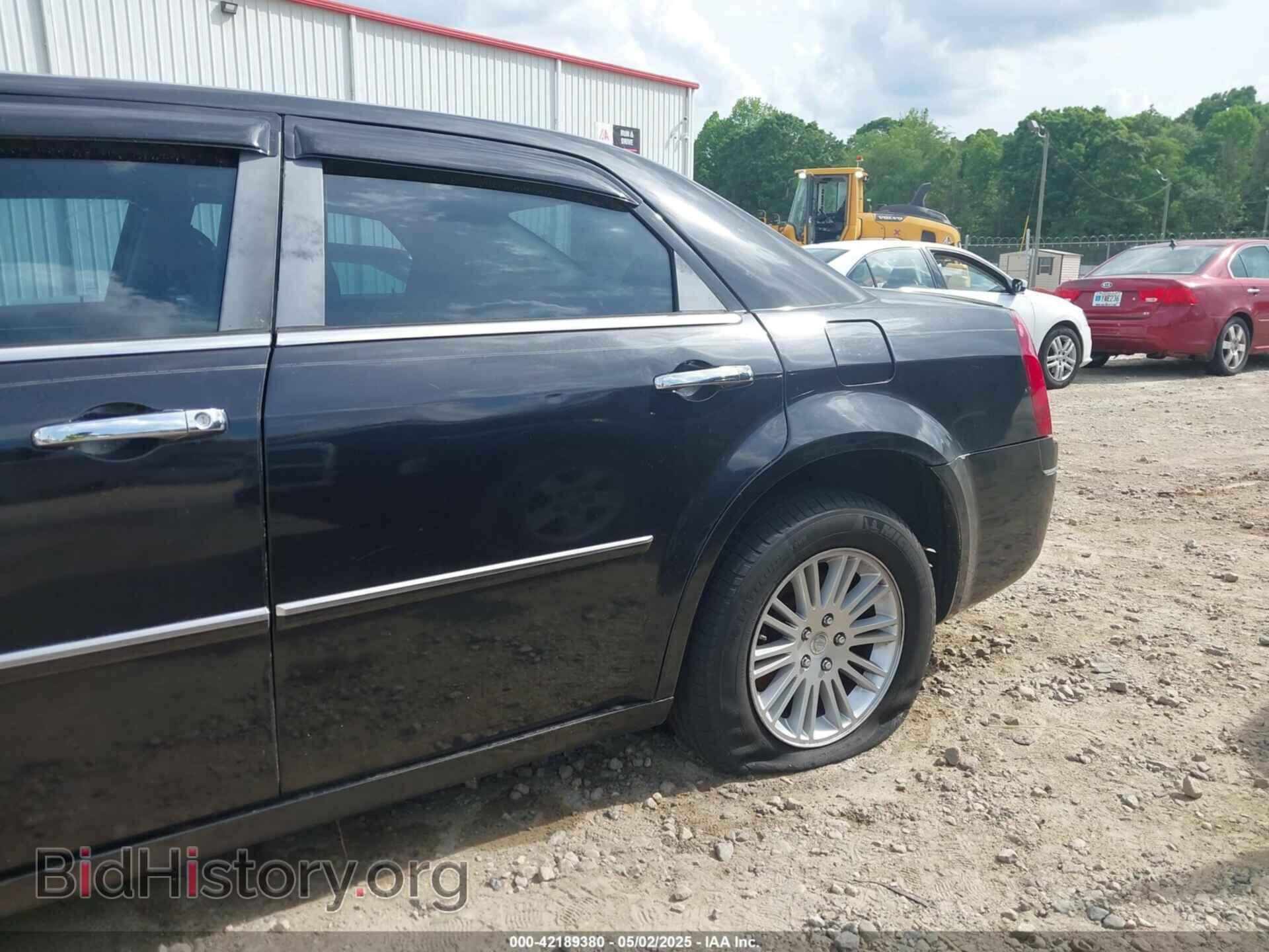 2010 CHRYSLER 300 - VIN: 2C3CA4CD9AH251410 - Фото 6