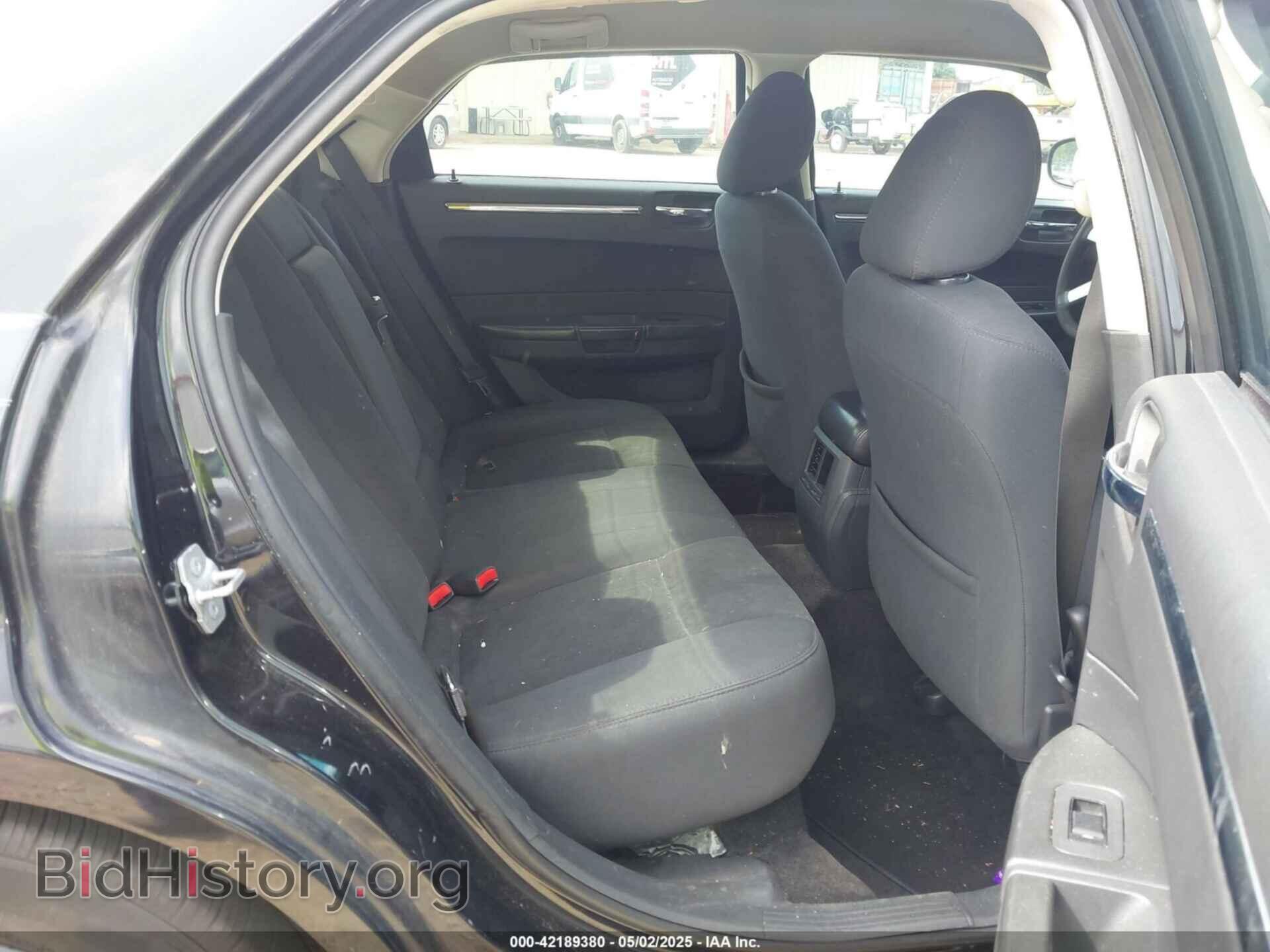 2010 CHRYSLER 300 - VIN: 2C3CA4CD9AH251410 - Фото 8