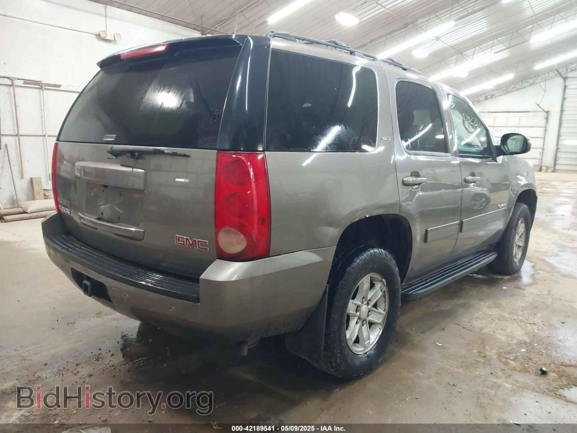 2011 GMC YUKON - VIN: 1GKS2CE02BR336524 - Фото 4