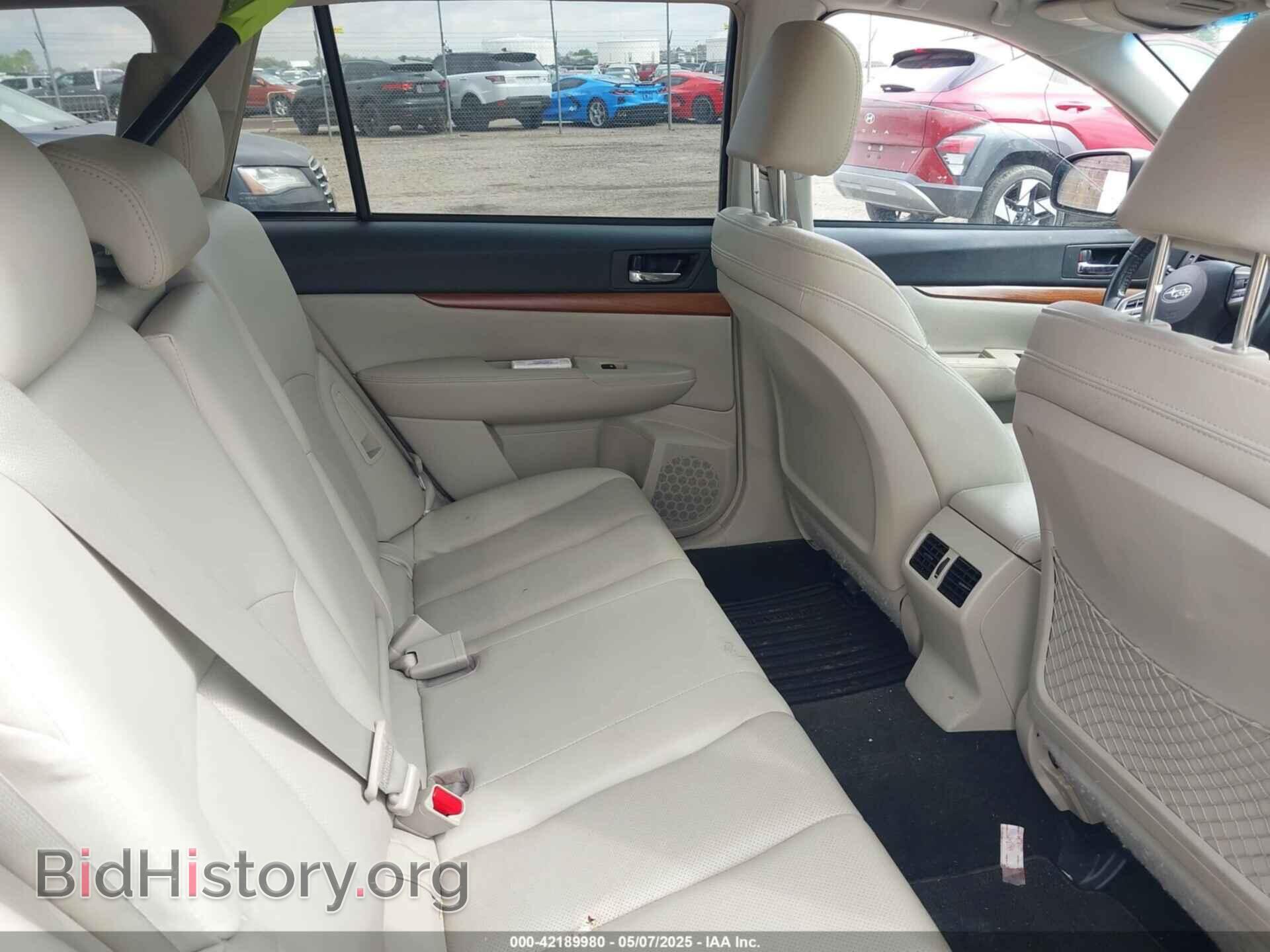 2013 SUBARU OUTBACK - VIN: 4S4BRDPC3D2248111 - Photo 8