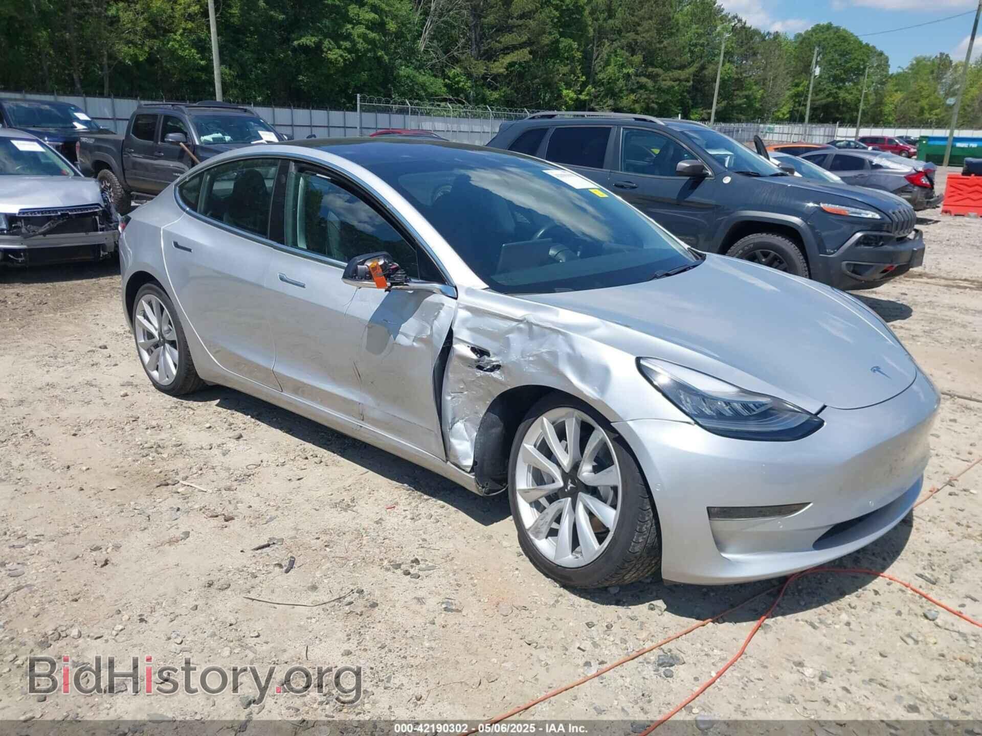 Фотография 5YJ3E1EA5JF024335 - TESLA MODEL 3 2018