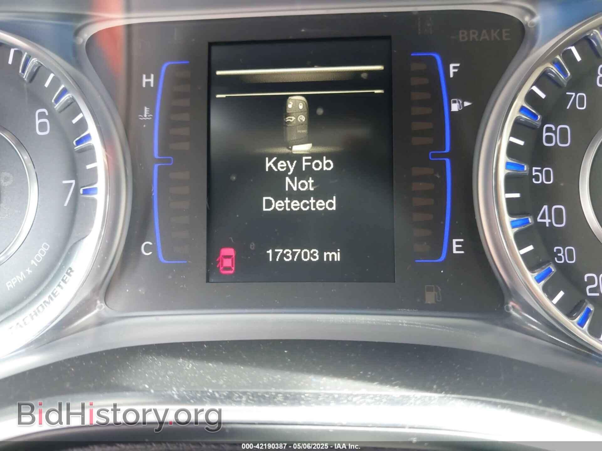 2016 CHRYSLER 200 - VIN: 1C3CCCAB2GN159366 - Фото 15