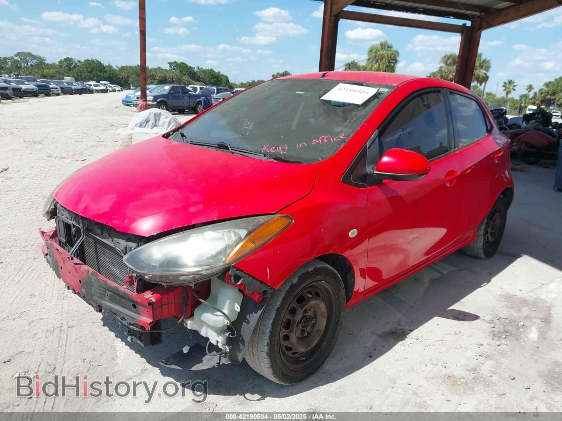 2014 MAZDA MAZDA2 - VIN: JM1DE1KY4E0174415 - Фото 2