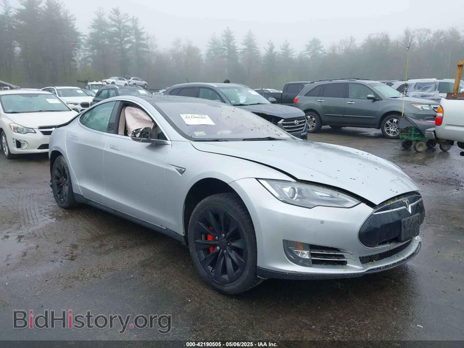 Photo 5YJSA1H18EFP30143 - TESLA MODEL S 2014