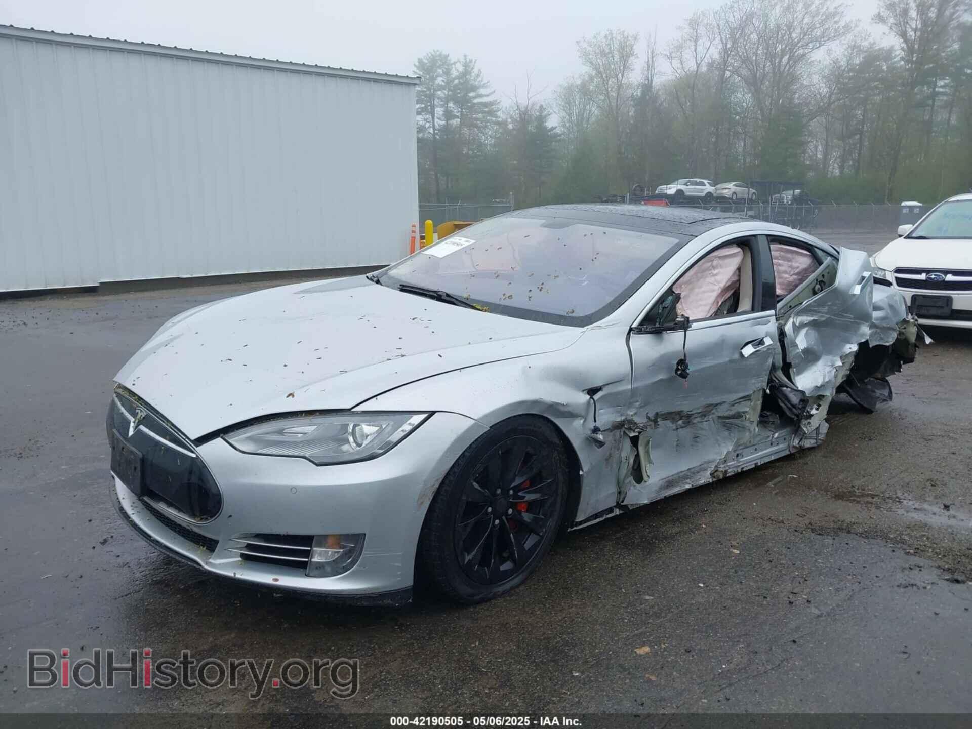 2014 TESLA MODEL S - VIN: 5YJSA1H18EFP30143 - Photo 2