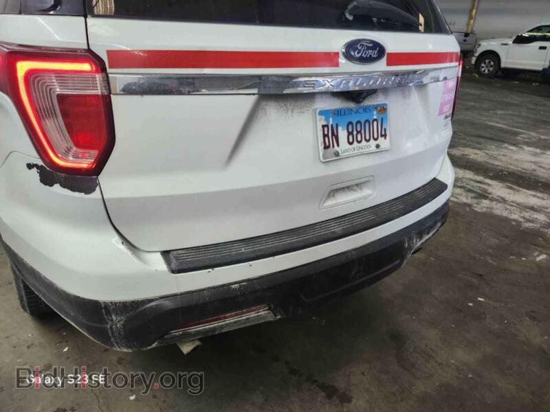 2018 Ford EXPLORER (VIN 1FM5K8B80JGB60188) — photo 23 of 32