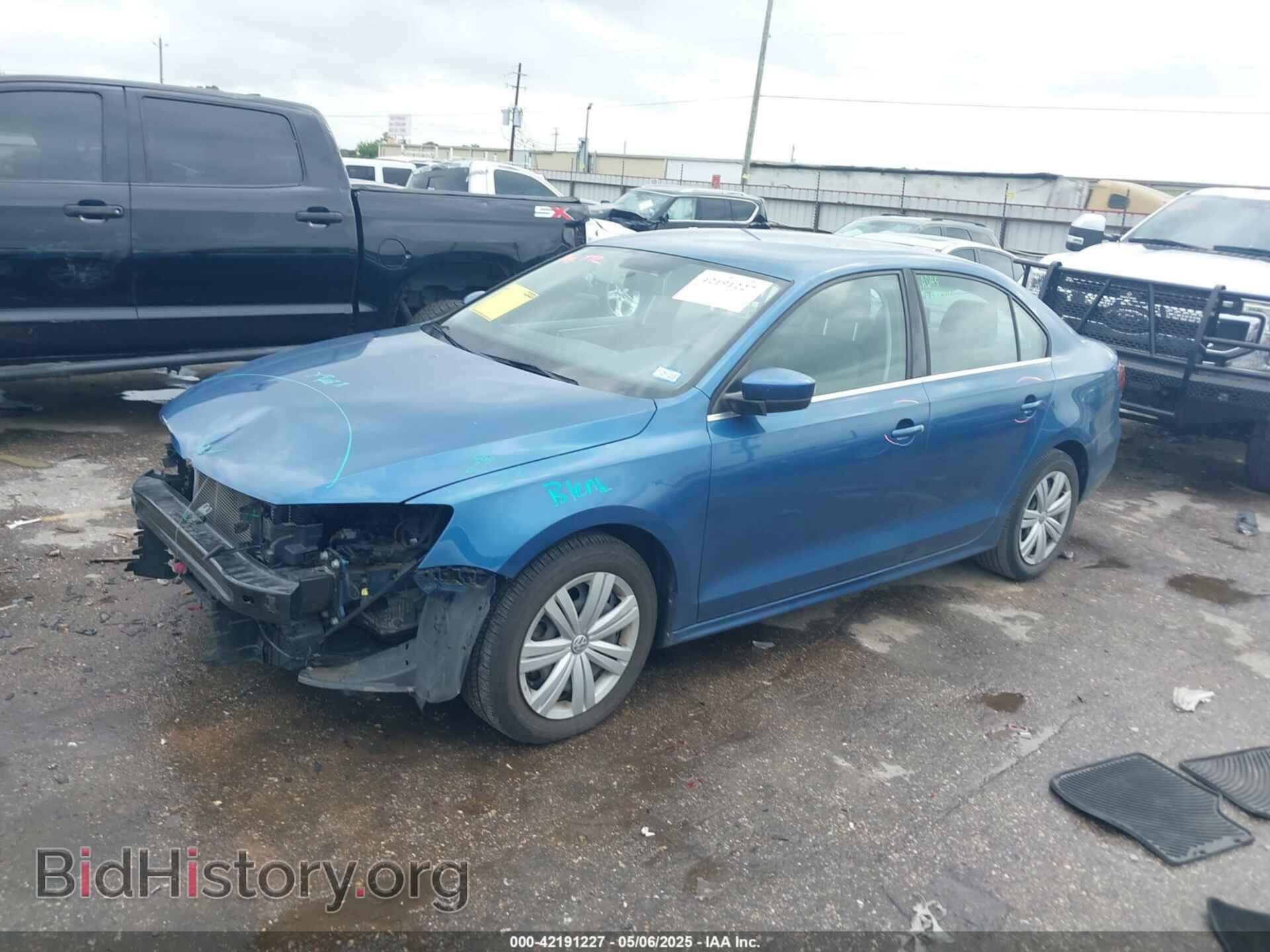2017 VOLKSWAGEN JETTA - VIN: 3VW2B7AJ7HM234046 - Фото 2