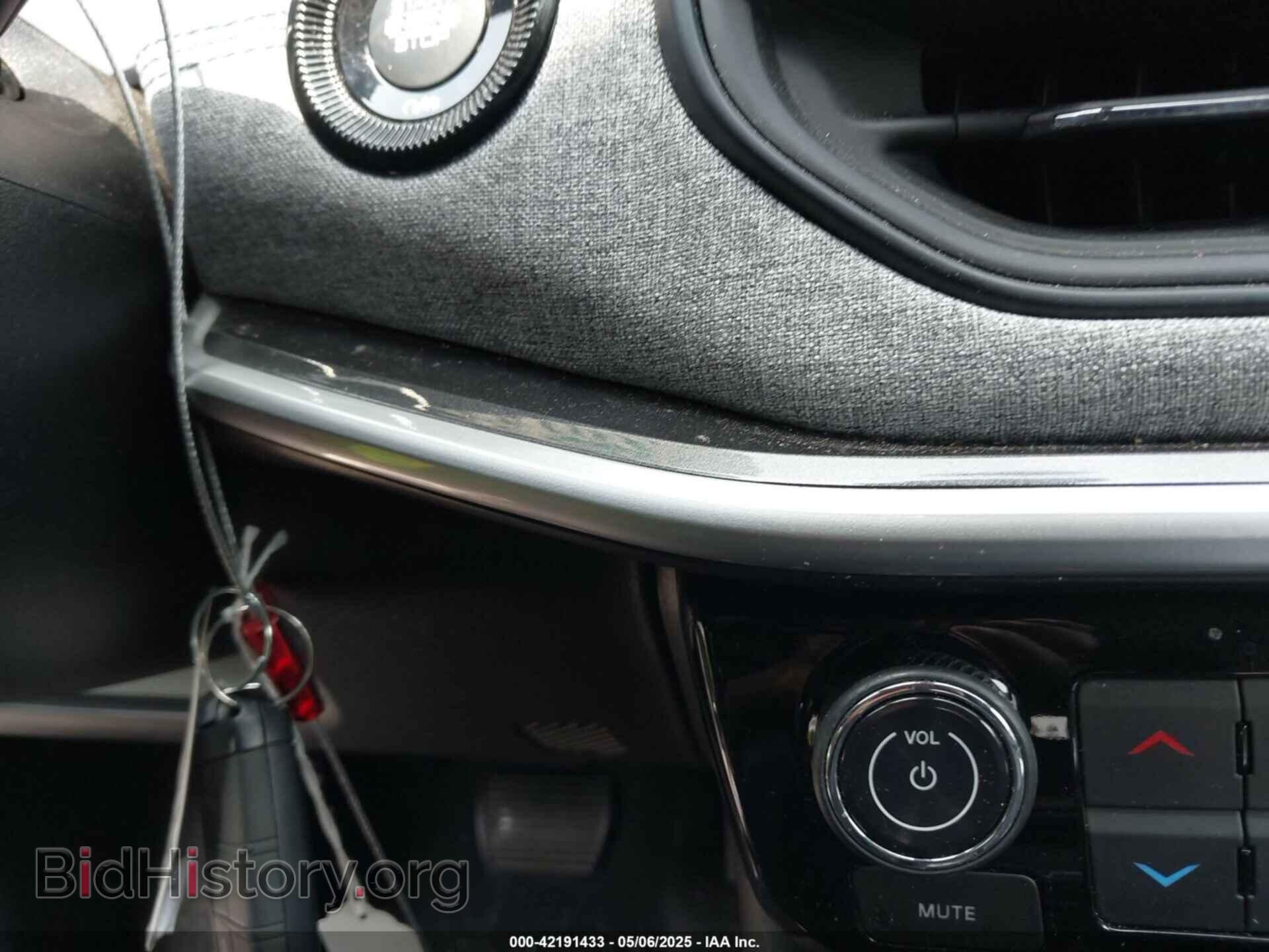 2024 JEEP COMPASS - VIN: 3C4NJDBNXRT119192 - Фото 11