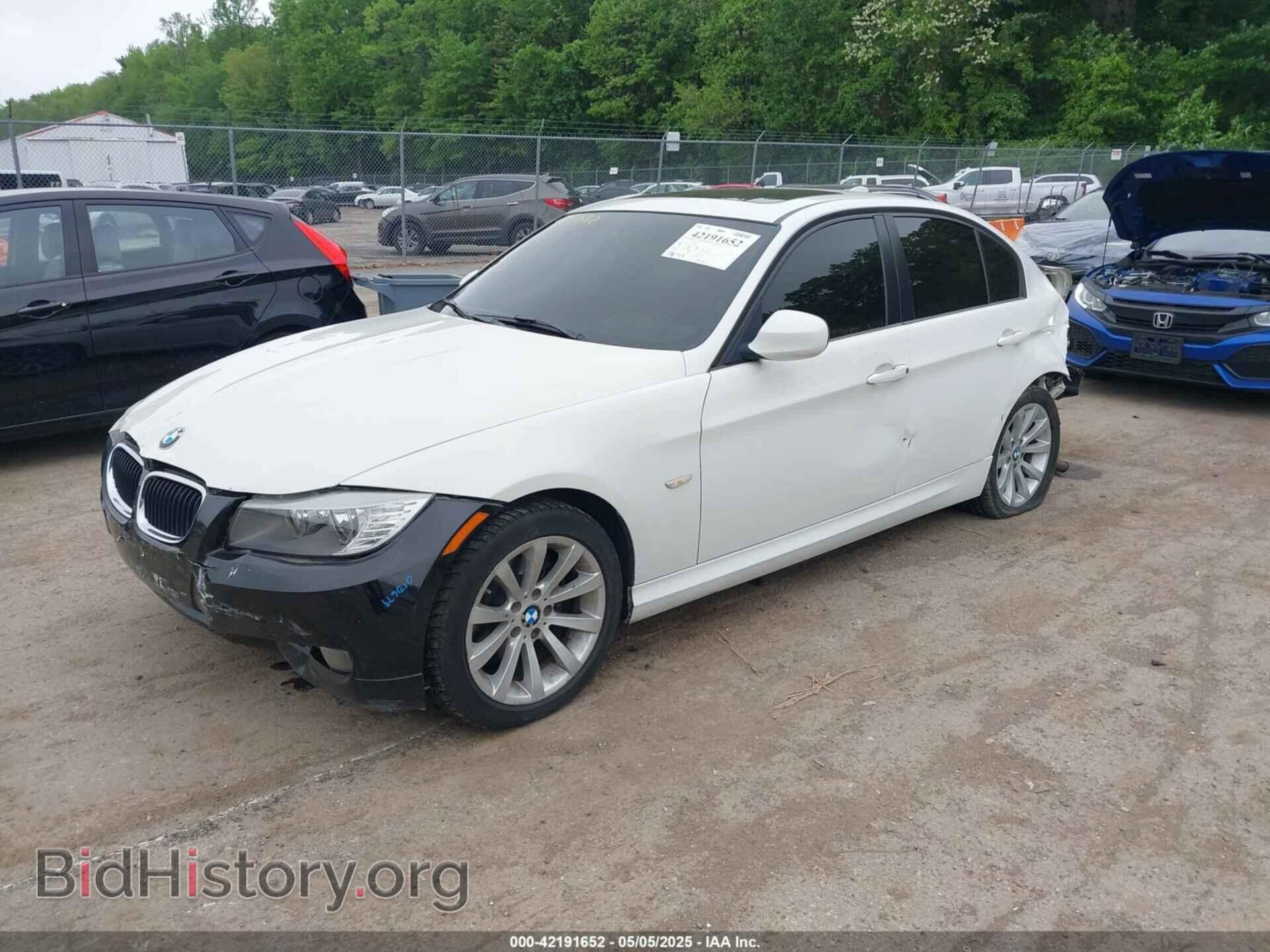 2011 BMW 328I - VIN: WBAPK7C55BA973507 - Фото 2