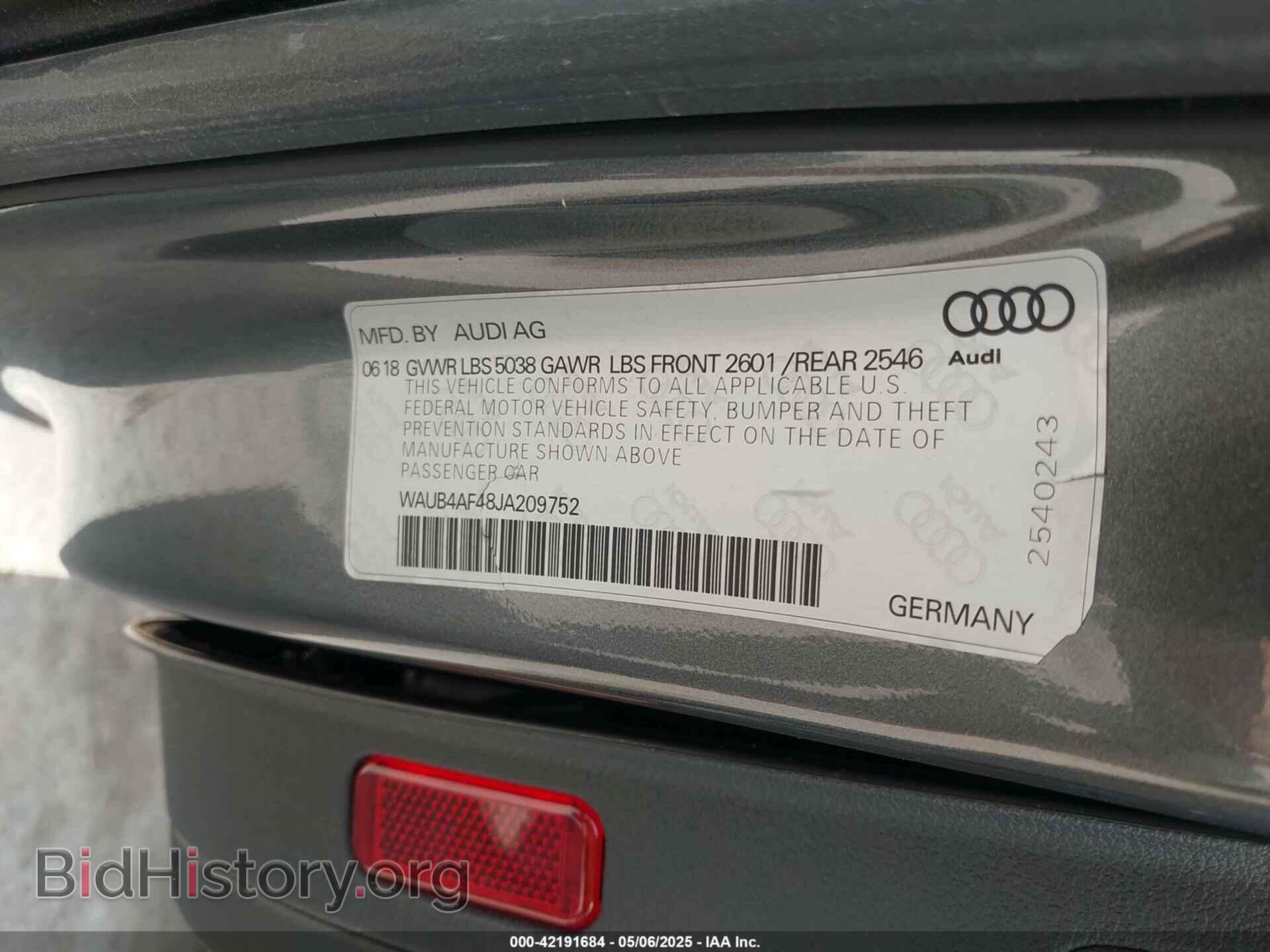 2018 AUDI S4 - VIN: WAUB4AF48JA209752 - Фото 9