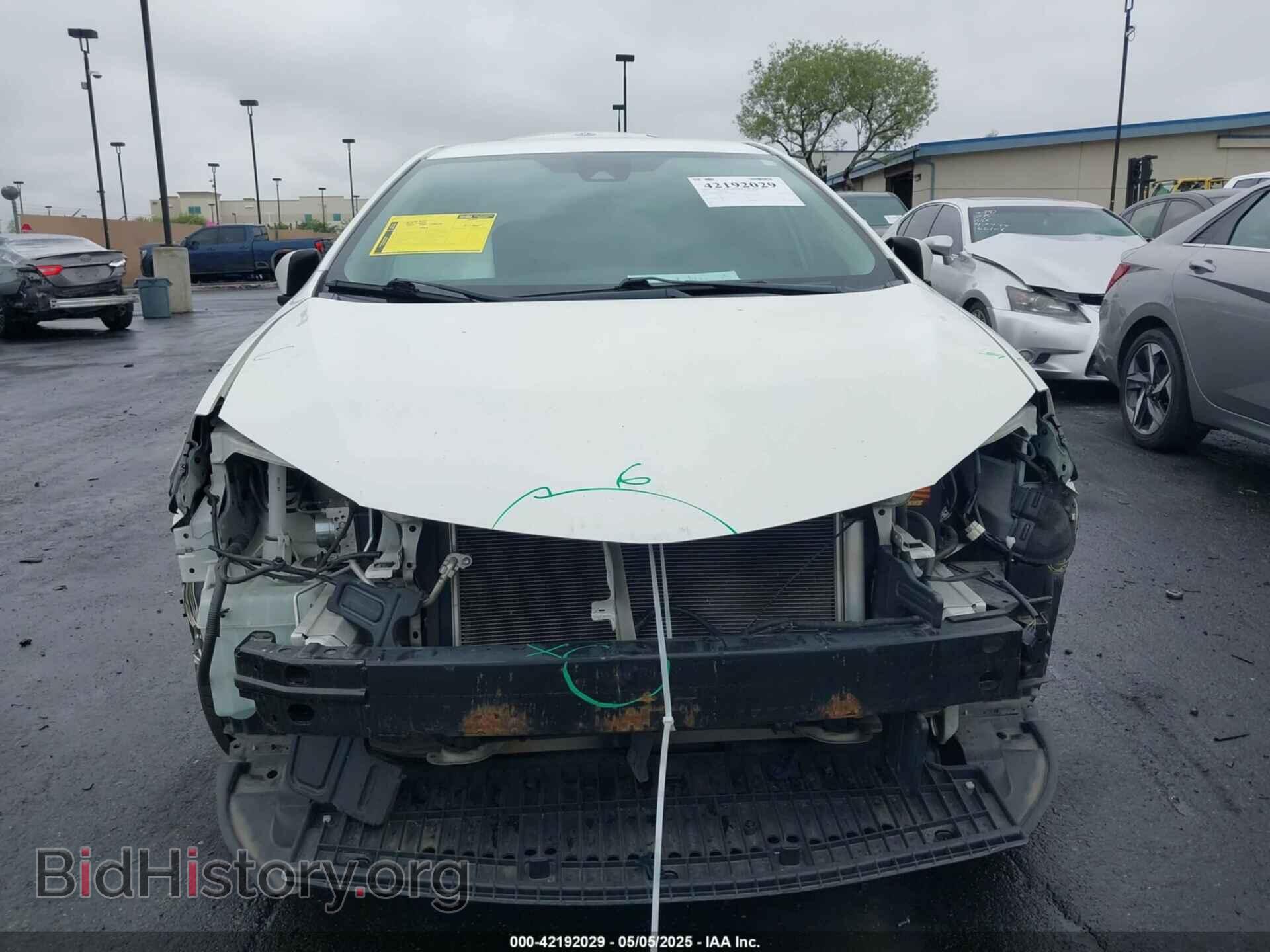 2017 TOYOTA COROLLA - VIN: 5YFBPRHE2HP648059 - Фото 13