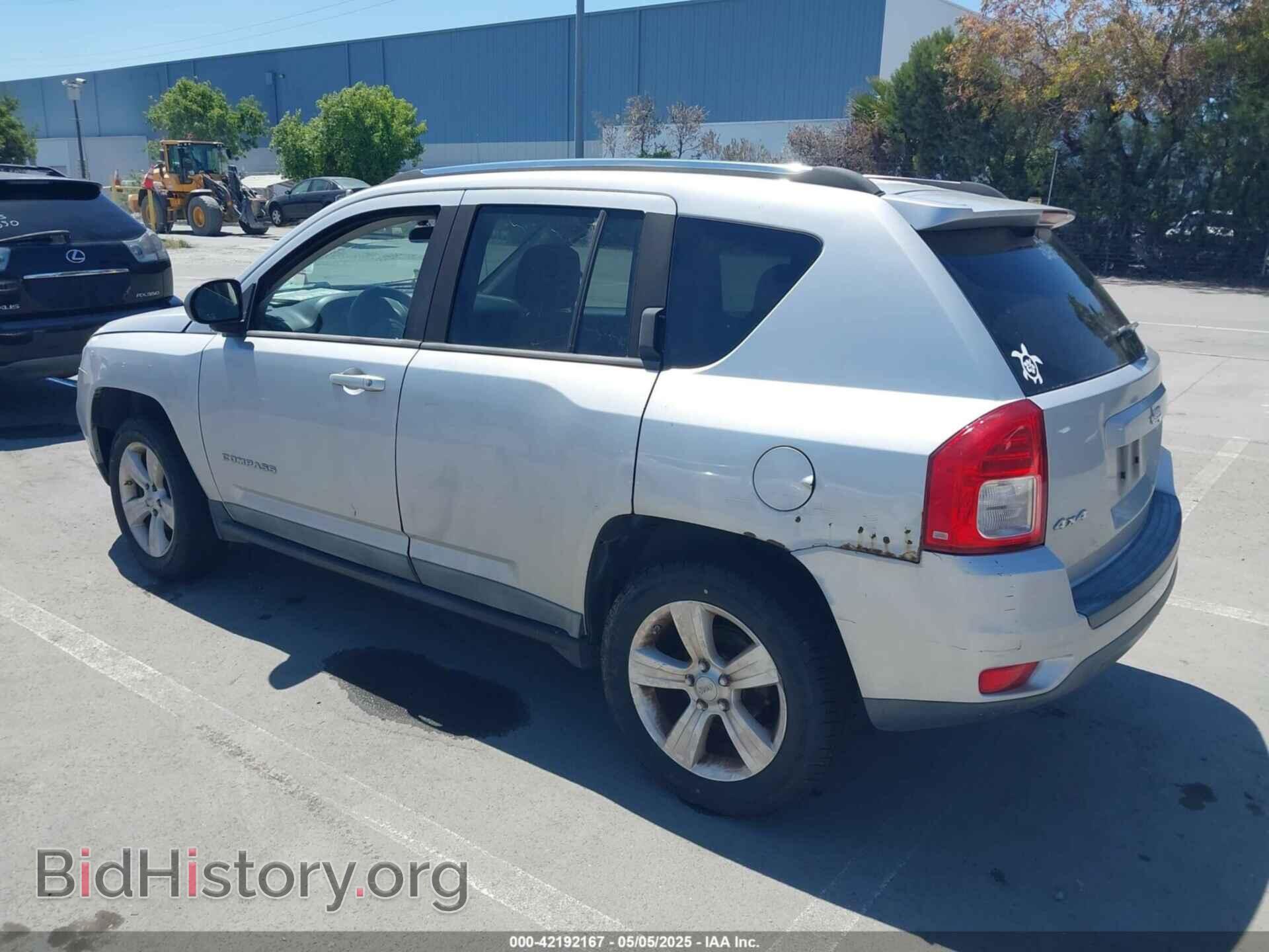 2011 JEEP COMPASS - VIN: 1J4NF1FB6BD218694 - Photo 3