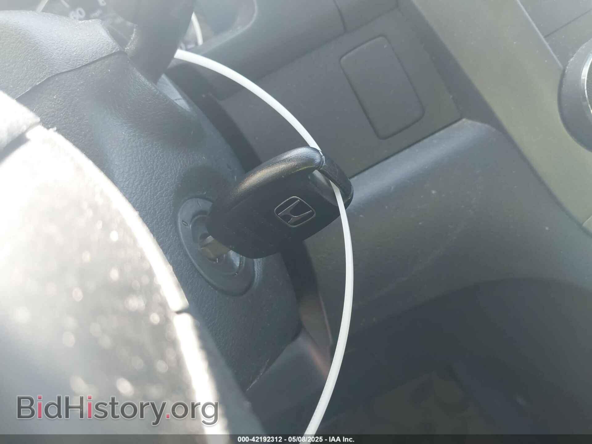 2011 HONDA CR-V - VIN: JHLRE3H52BC005165 - Фото 11