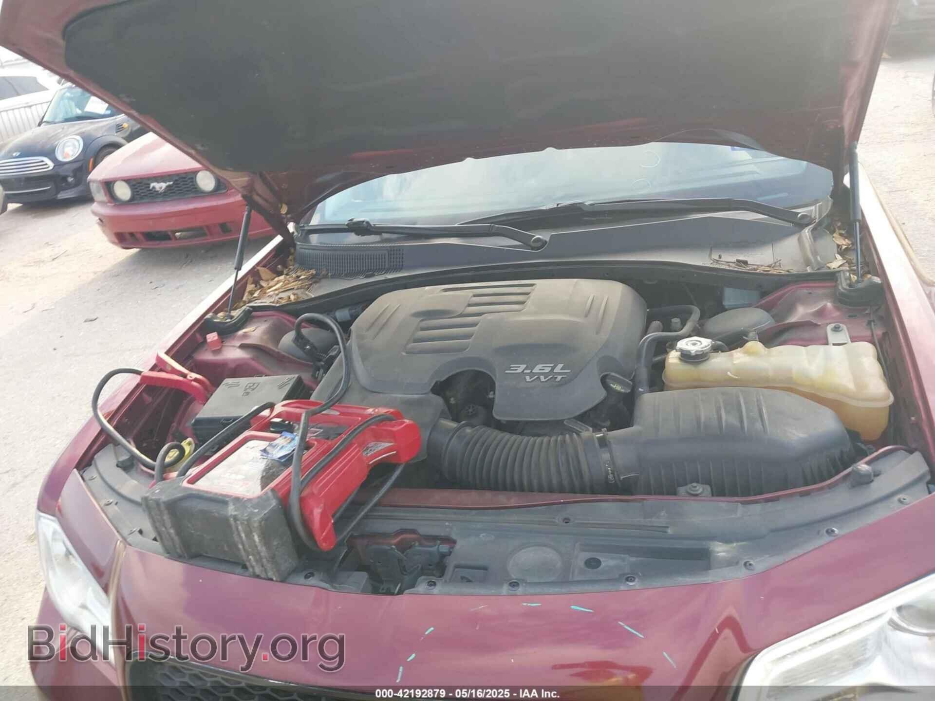 2018 CHRYSLER 300 - VIN: 2C3CCAAG5JH191597 - Фото 10