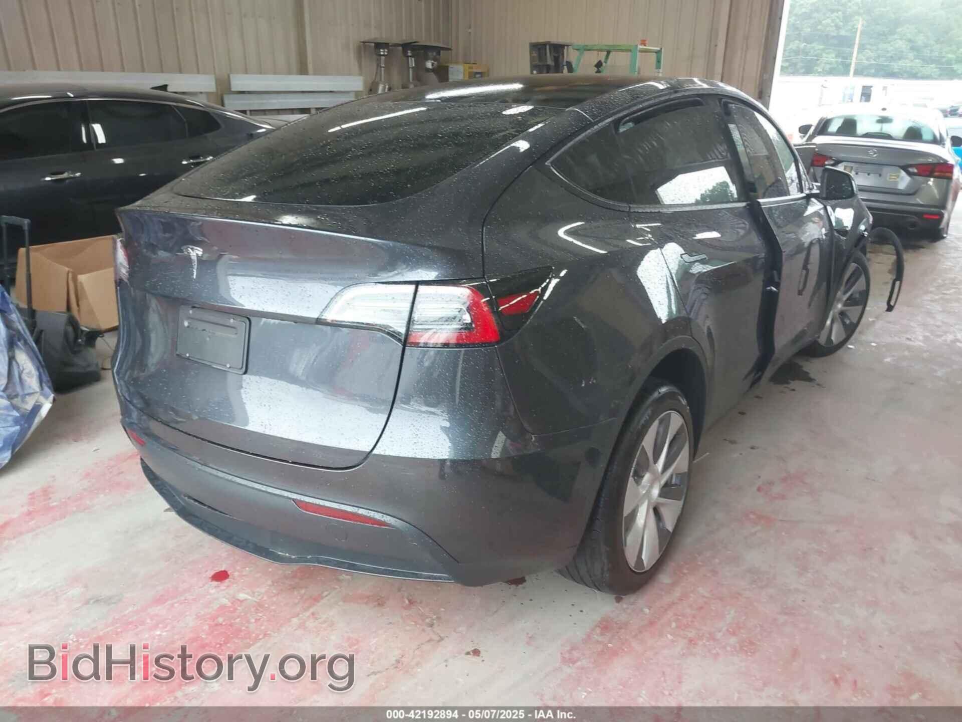 2024 TESLA MODEL Y - VIN: 7SAYGDED2RF091484 - Фото 4