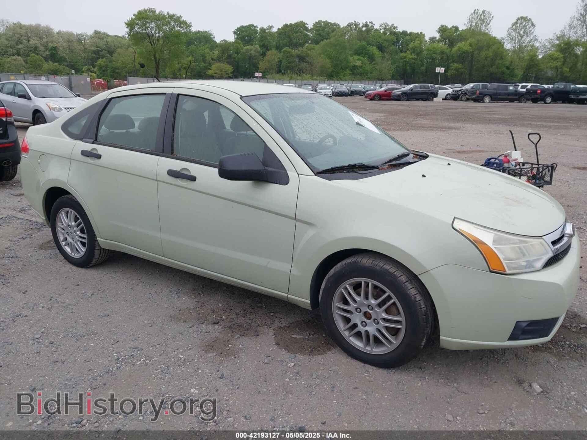 Photo 1FAHP3FN3BW115555 - FORD FOCUS 2011