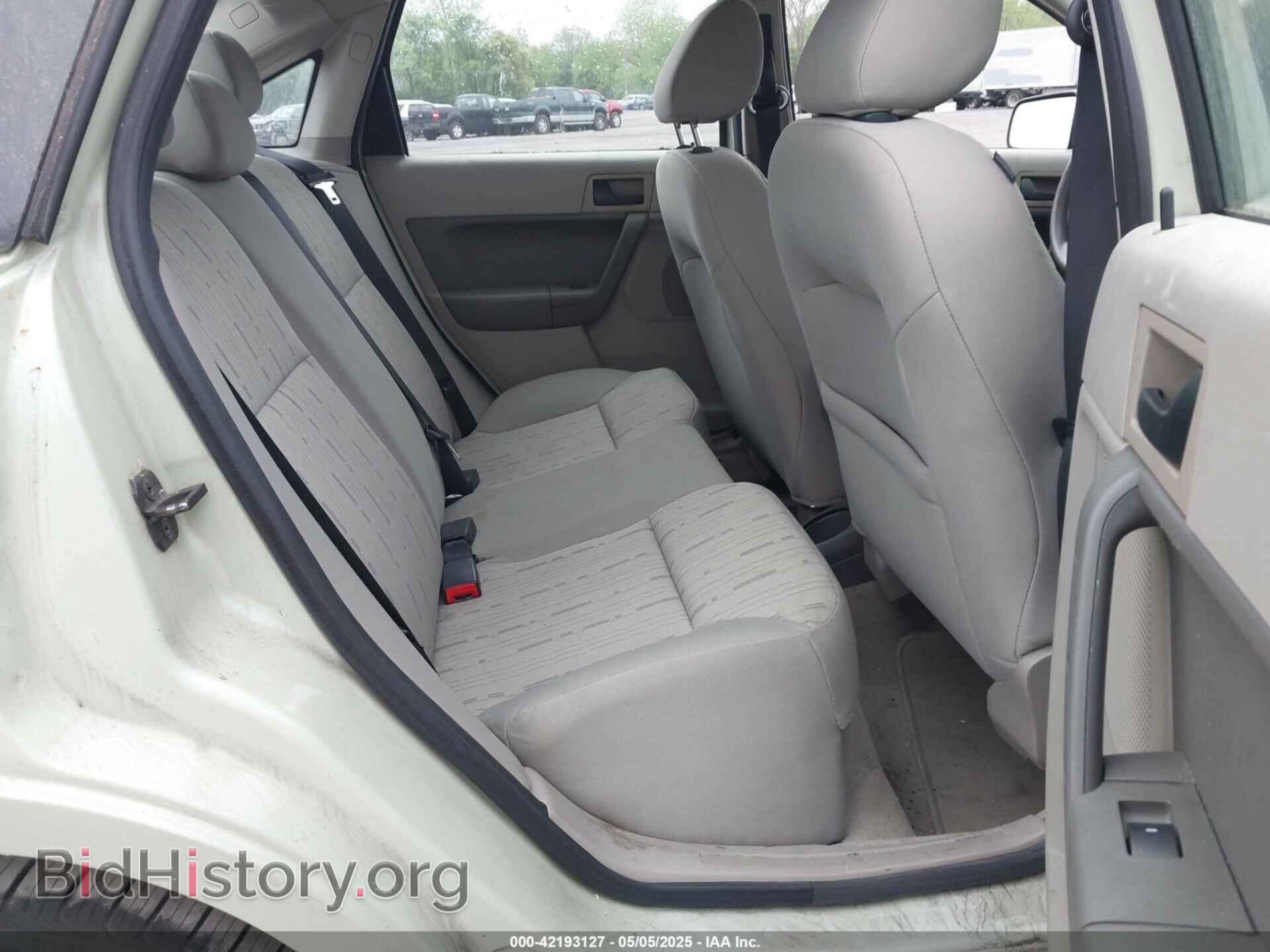 2011 FORD FOCUS - VIN: 1FAHP3FN3BW115555 - Фото 8