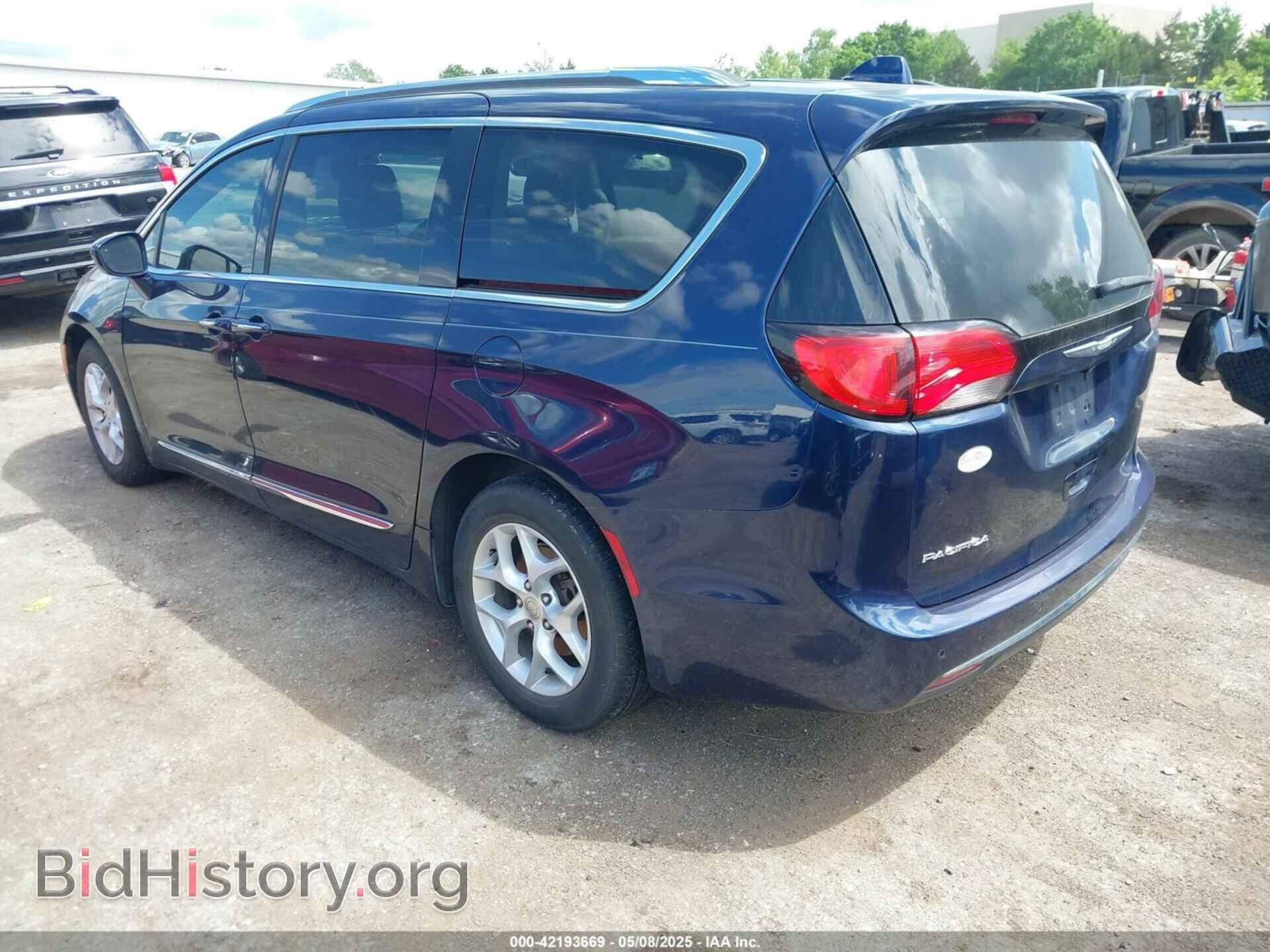 2017 CHRYSLER PACIFICA - VIN: 2C4RC1EG9HR534433 - Photo 3