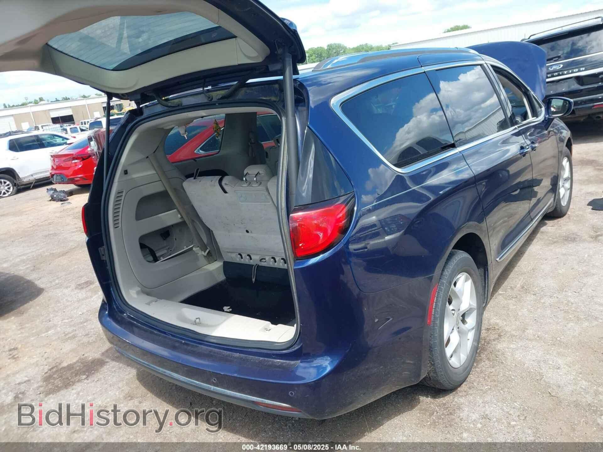2017 CHRYSLER PACIFICA - VIN: 2C4RC1EG9HR534433 - Photo 4
