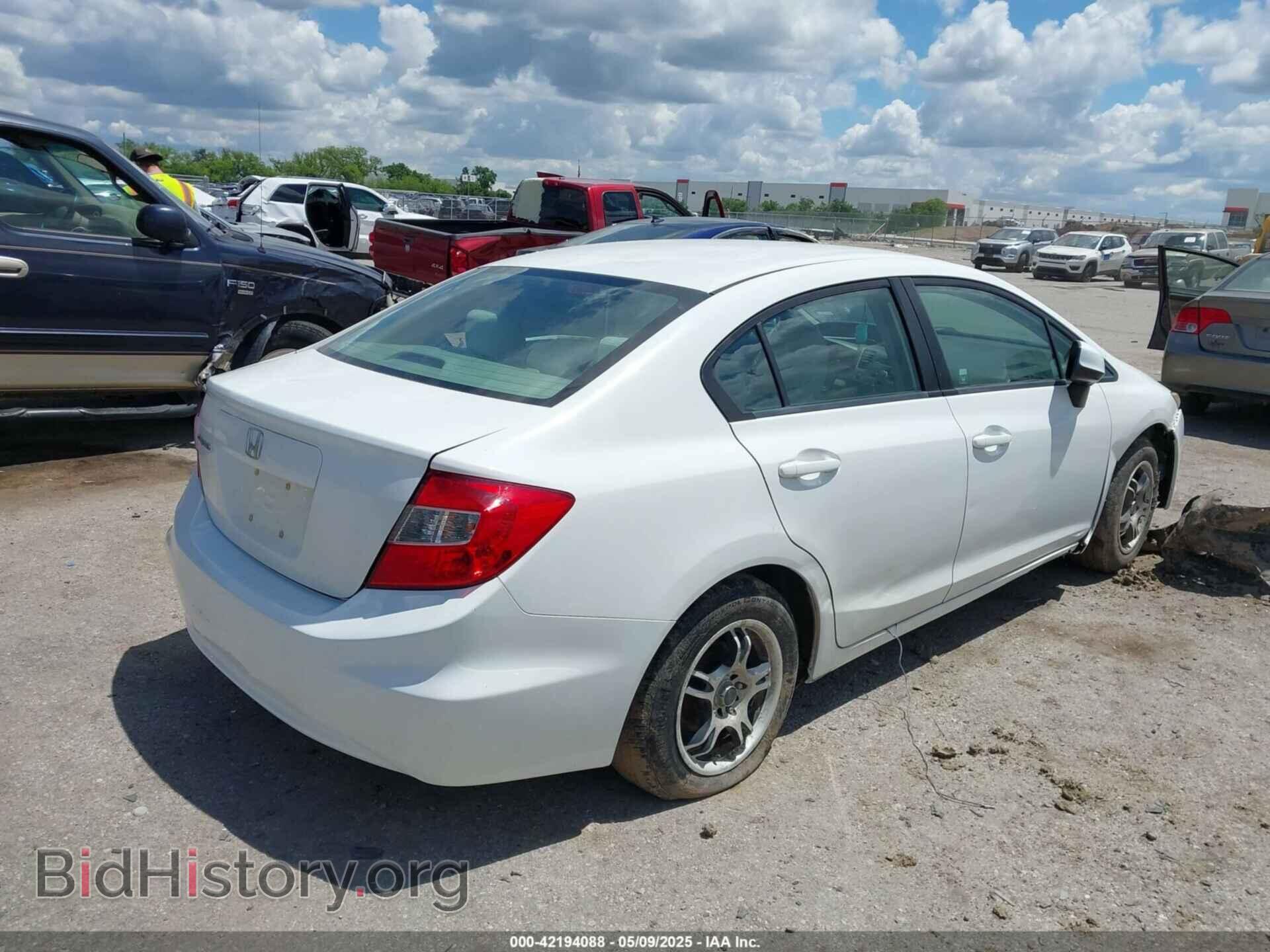 2012 HONDA CIVIC - VIN: 2HGFB2F57CH536142 - Фото 4