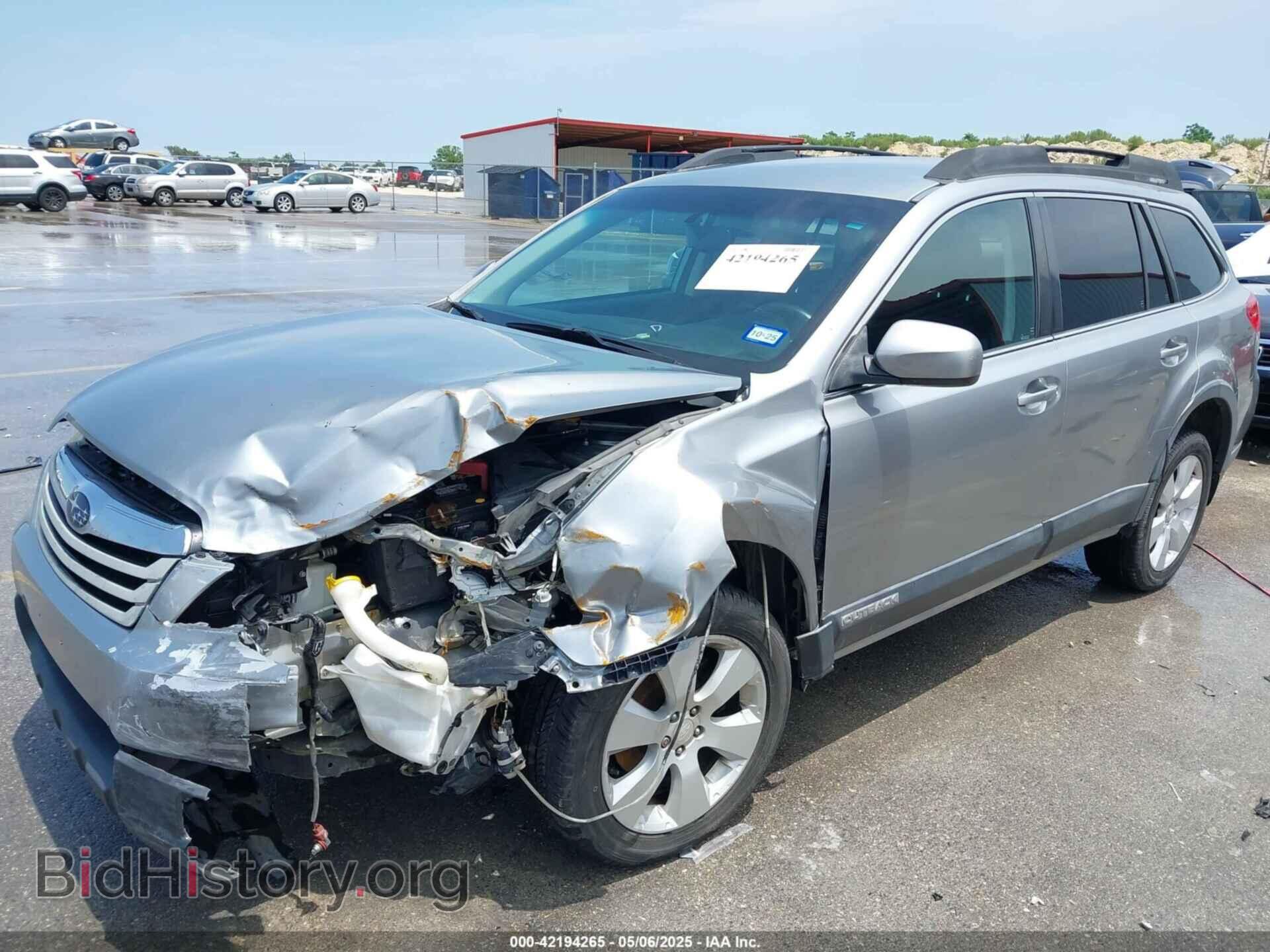 2011 SUBARU OUTBACK - VIN: 4S4BRBFC2B3336774 - Фото 2