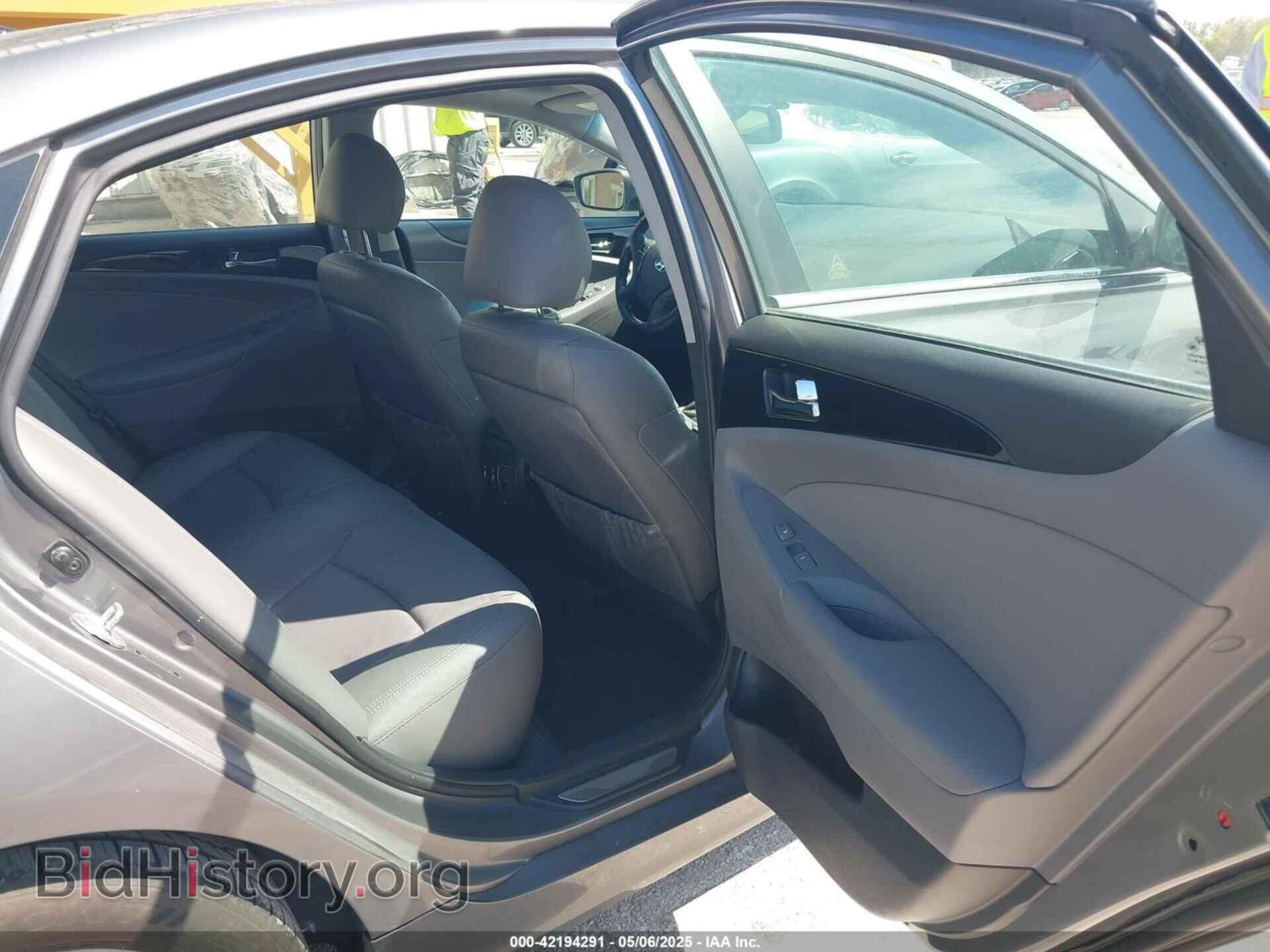 2012 HYUNDAI SONATA - VIN: 5NPEC4AC4CH421207 - Фото 8