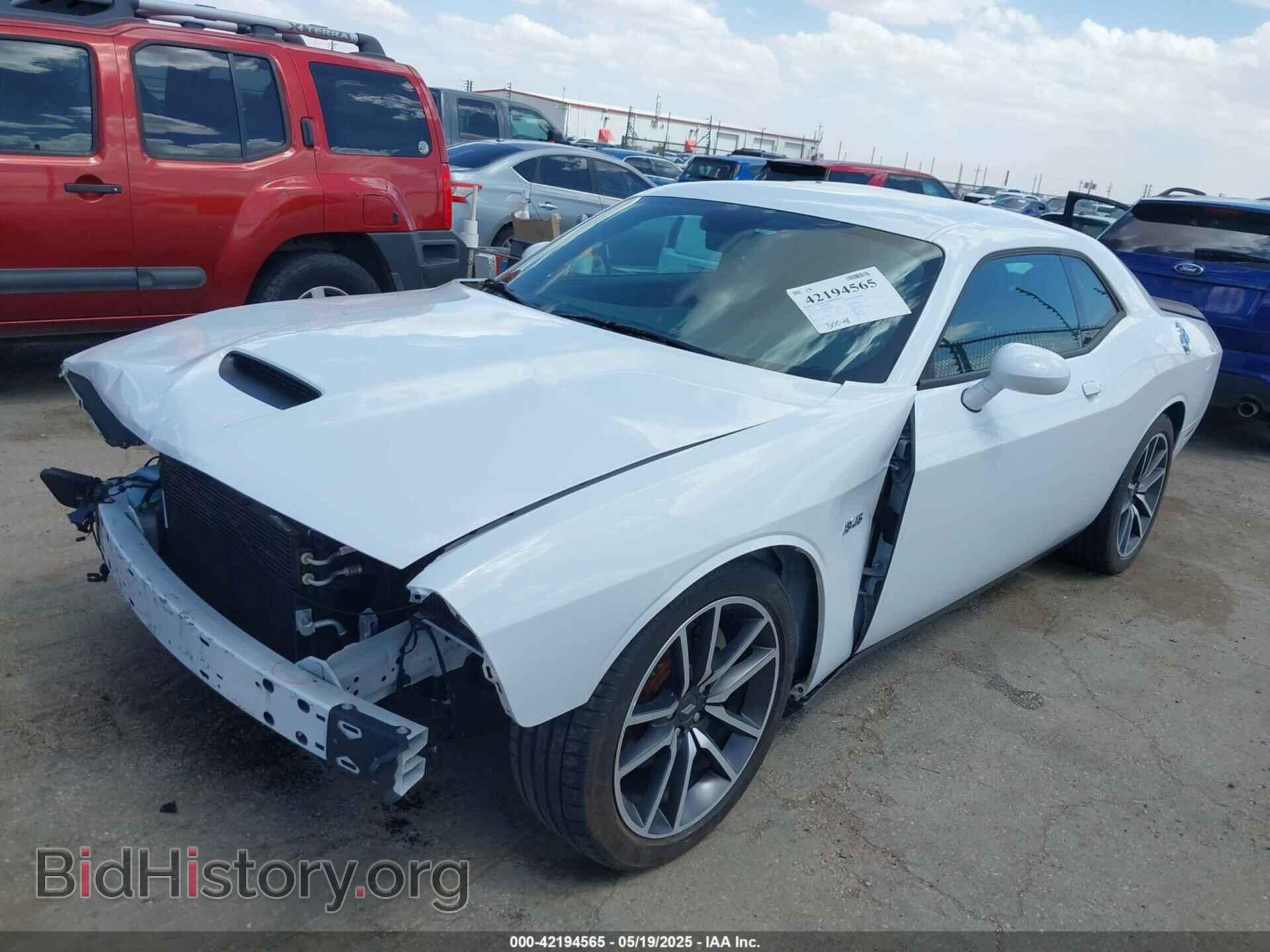 2023 DODGE CHALLENGER - VIN: 2C3CDZBT1PH545678 - Фото 2