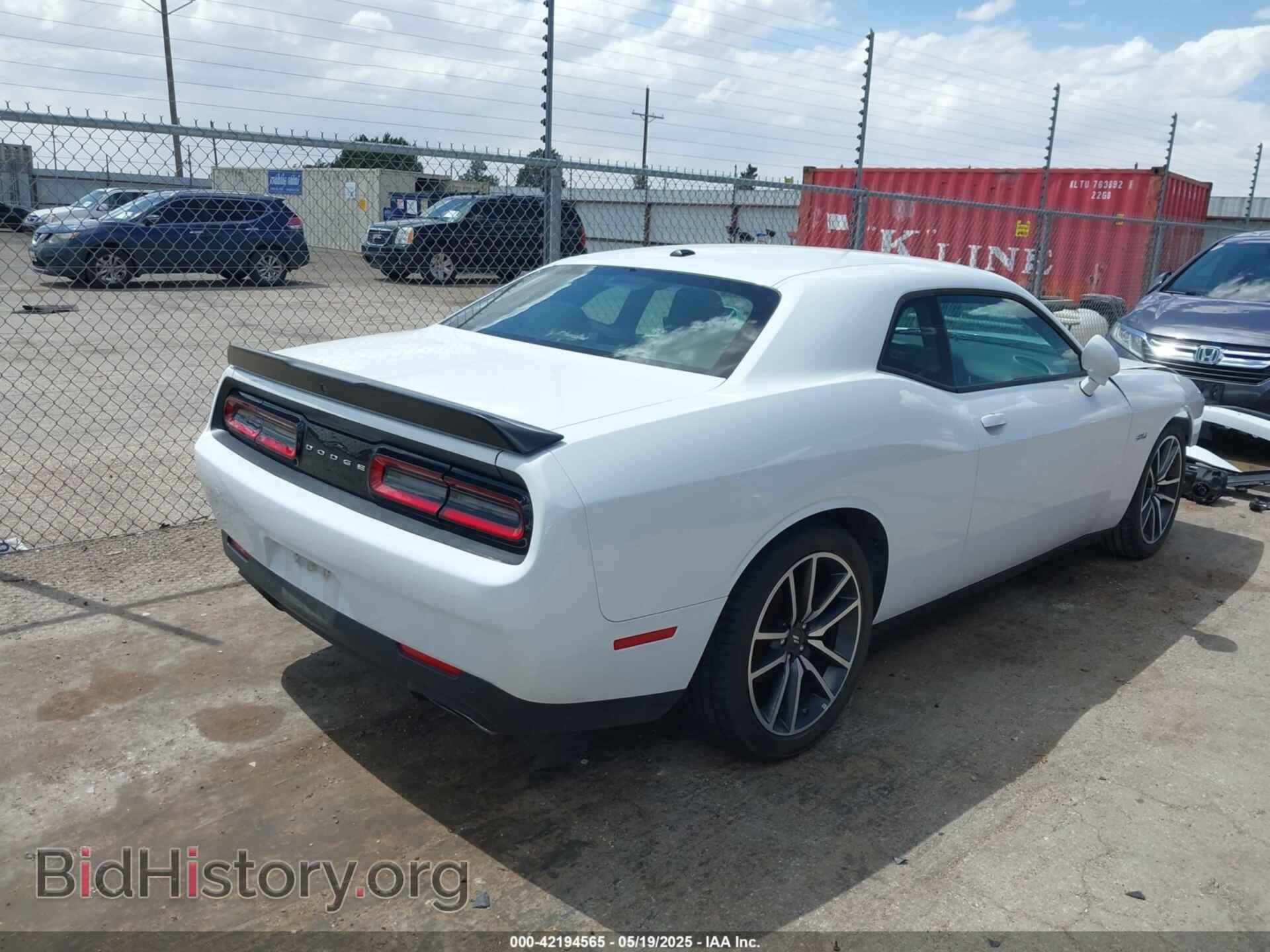 2023 DODGE CHALLENGER - VIN: 2C3CDZBT1PH545678 - Фото 4