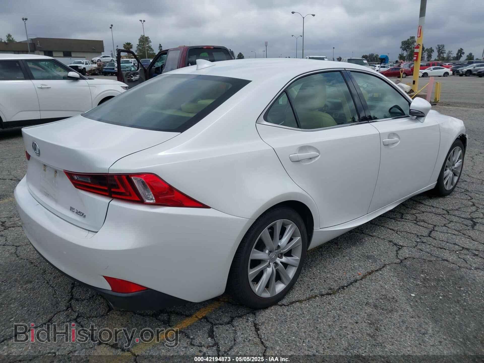 2014 LEXUS IS 250 - VIN: JTHBF1D21E5040623 - Photo 4