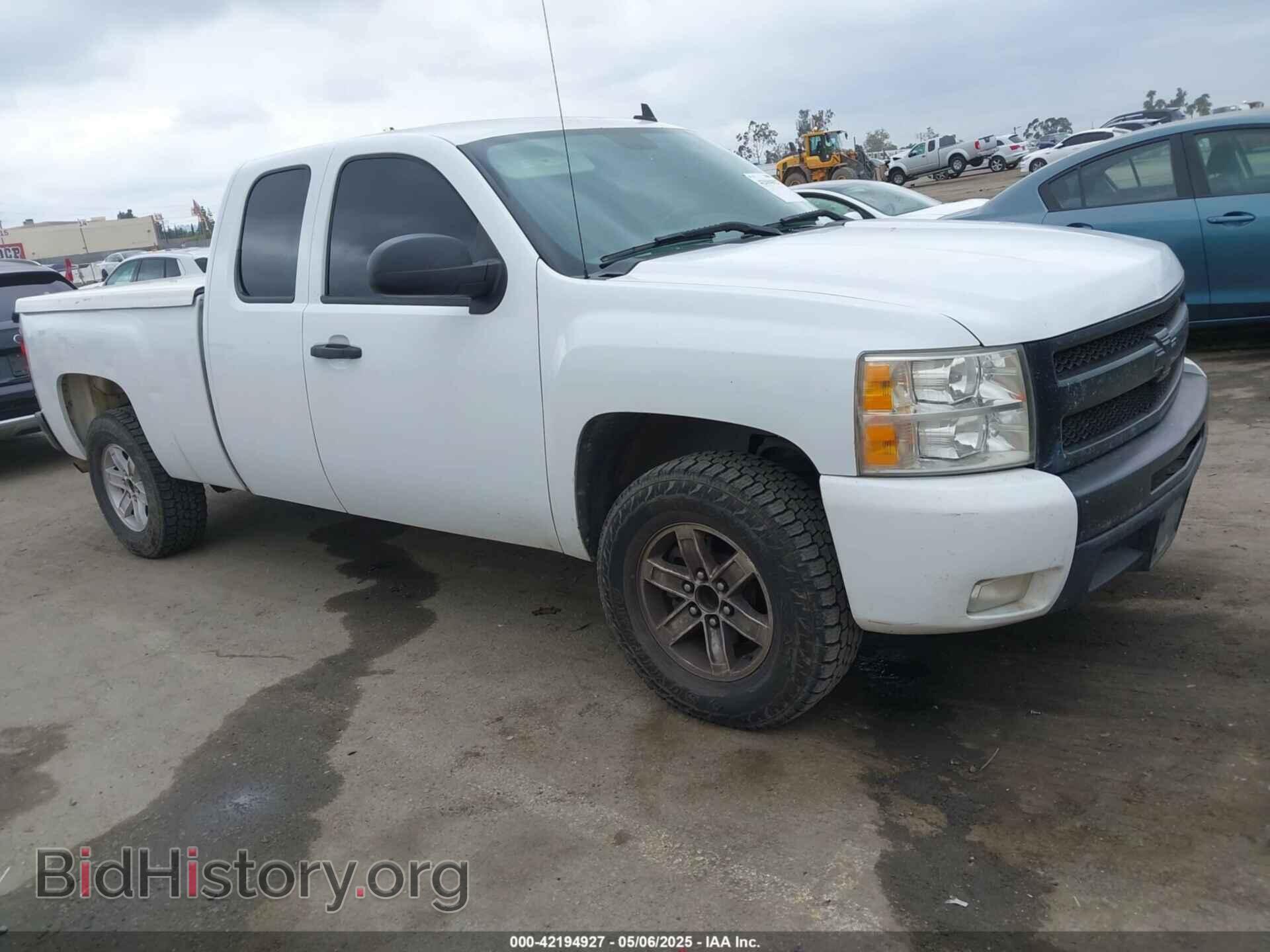 Фотография 1GCRCSEA5BZ285501 - CHEVROLET SILVERADO 1500 2011
