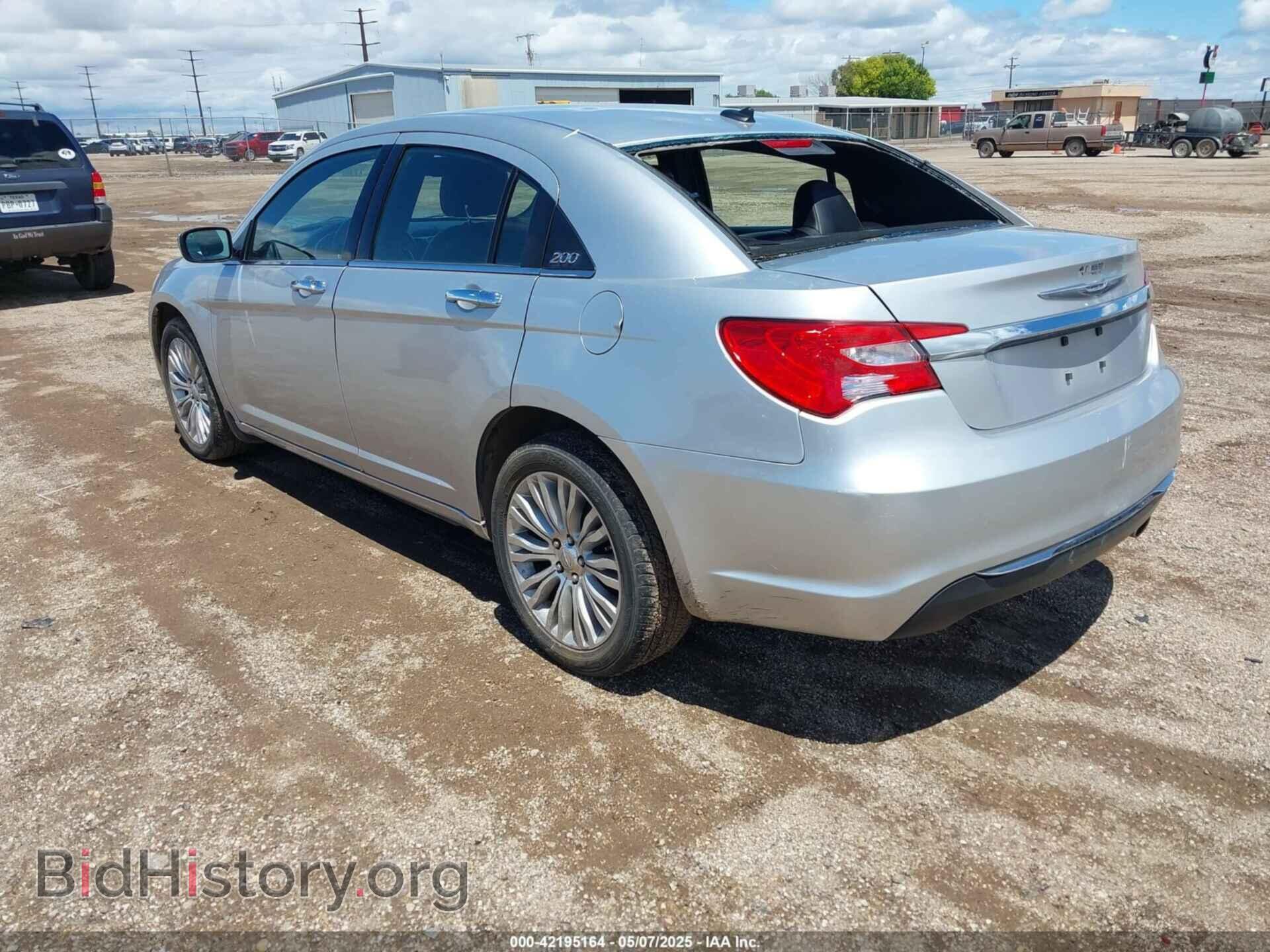 2011 CHRYSLER 200 - VIN: 1C3BC2FB8BN580435 - Фото 3
