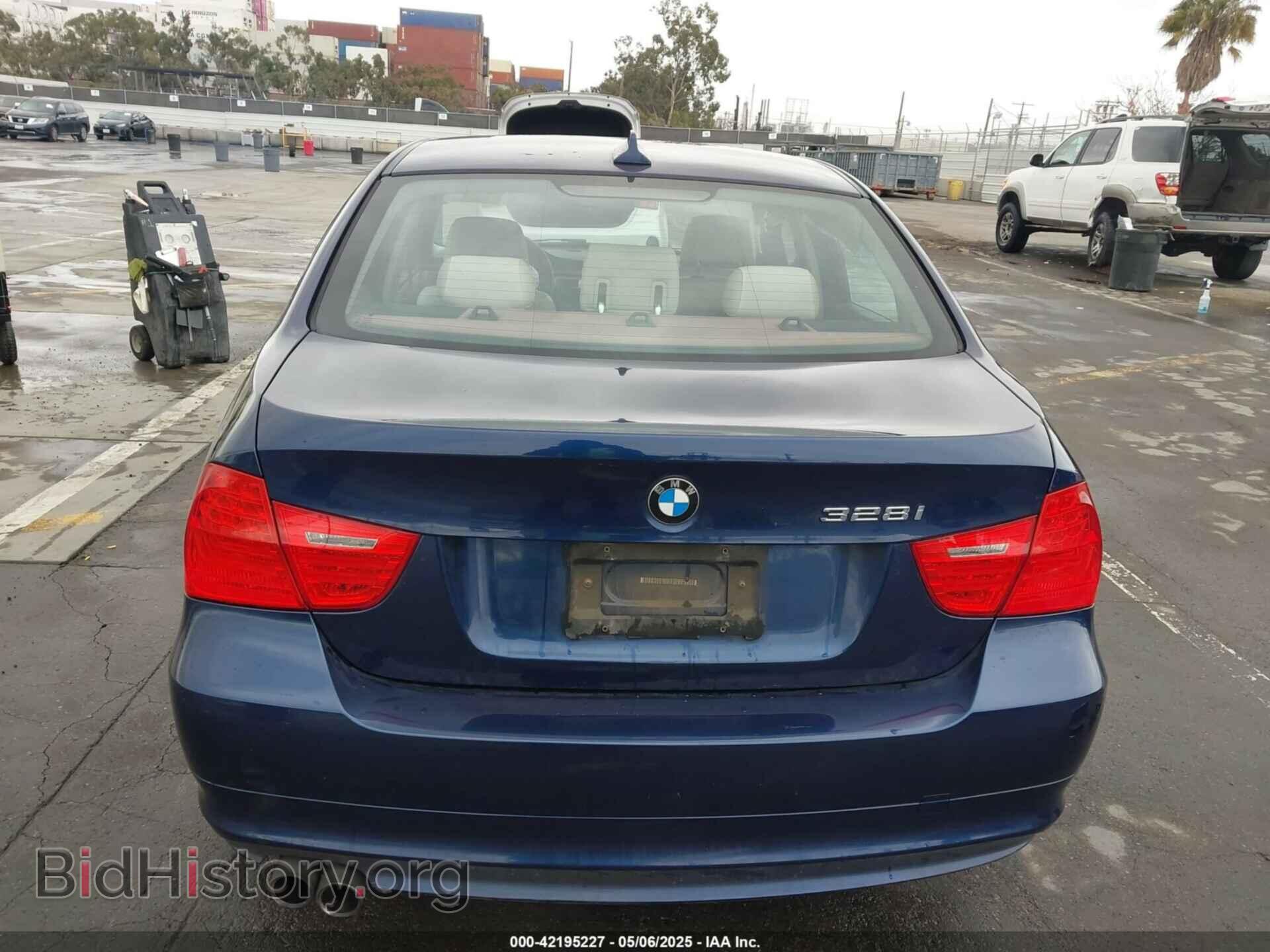 2011 BMW 328 - VIN: WBAPH5C54BA440924 - Фото 16