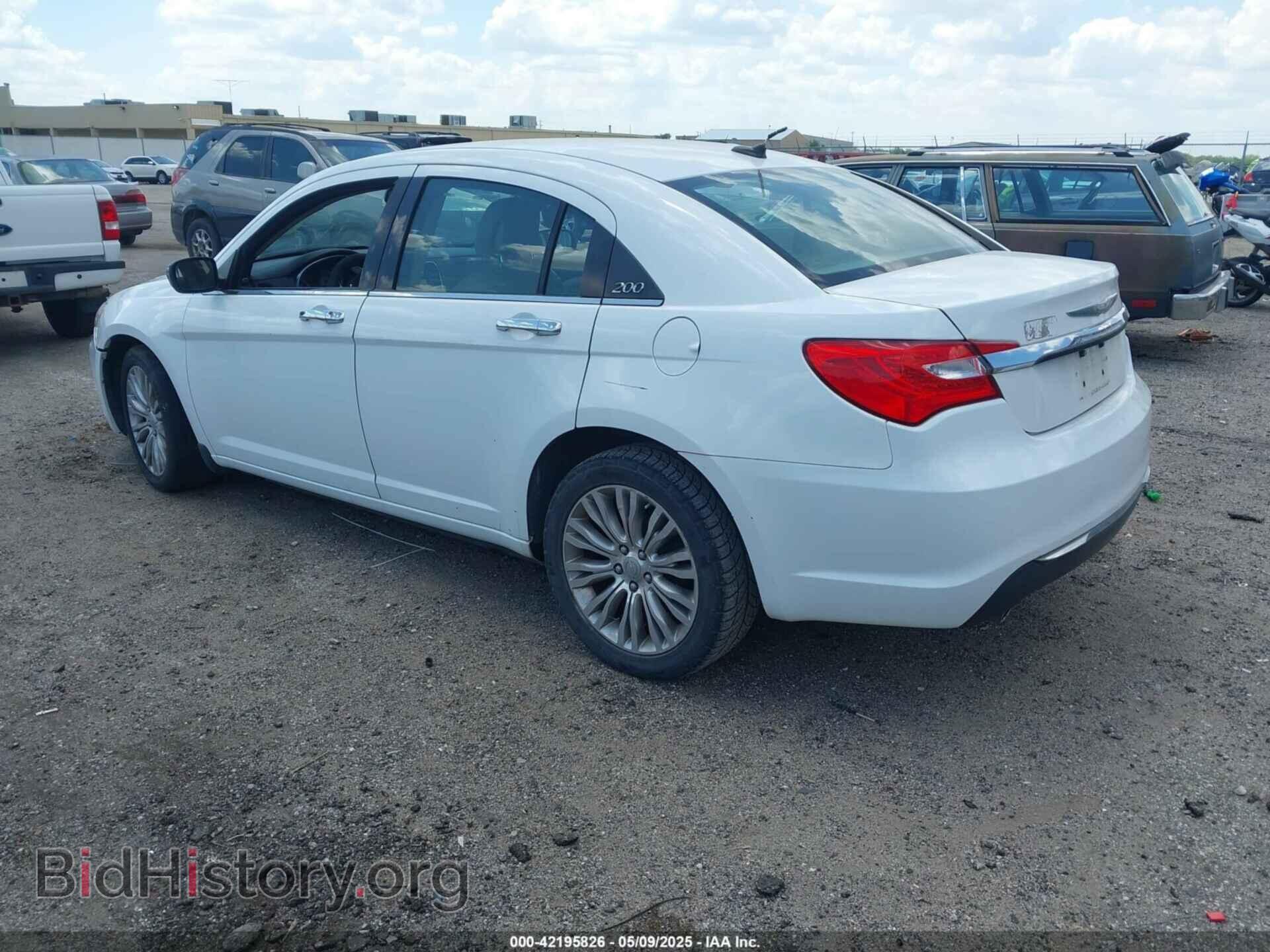 2013 CHRYSLER 200 - VIN: 1C3CCBCG6DN627890 - Фото 3