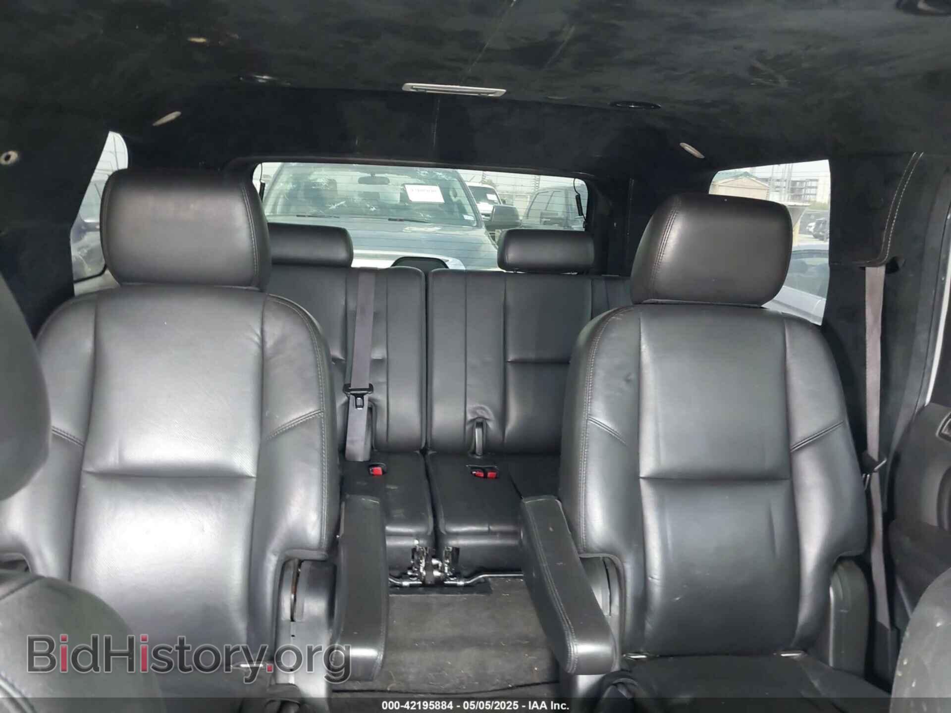 2011 CADILLAC ESCALADE - VIN: 1GYS4AEF5BR249757 - Фото 8