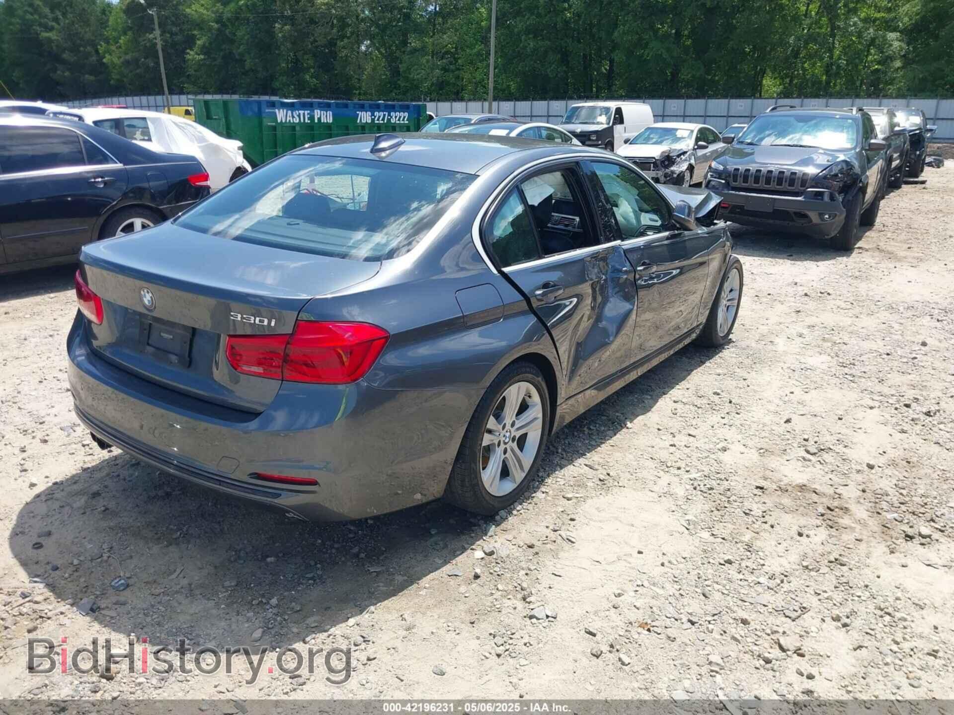 2018 BMW 330I - VIN: WBA8B9C55JK676715 - Фото 4