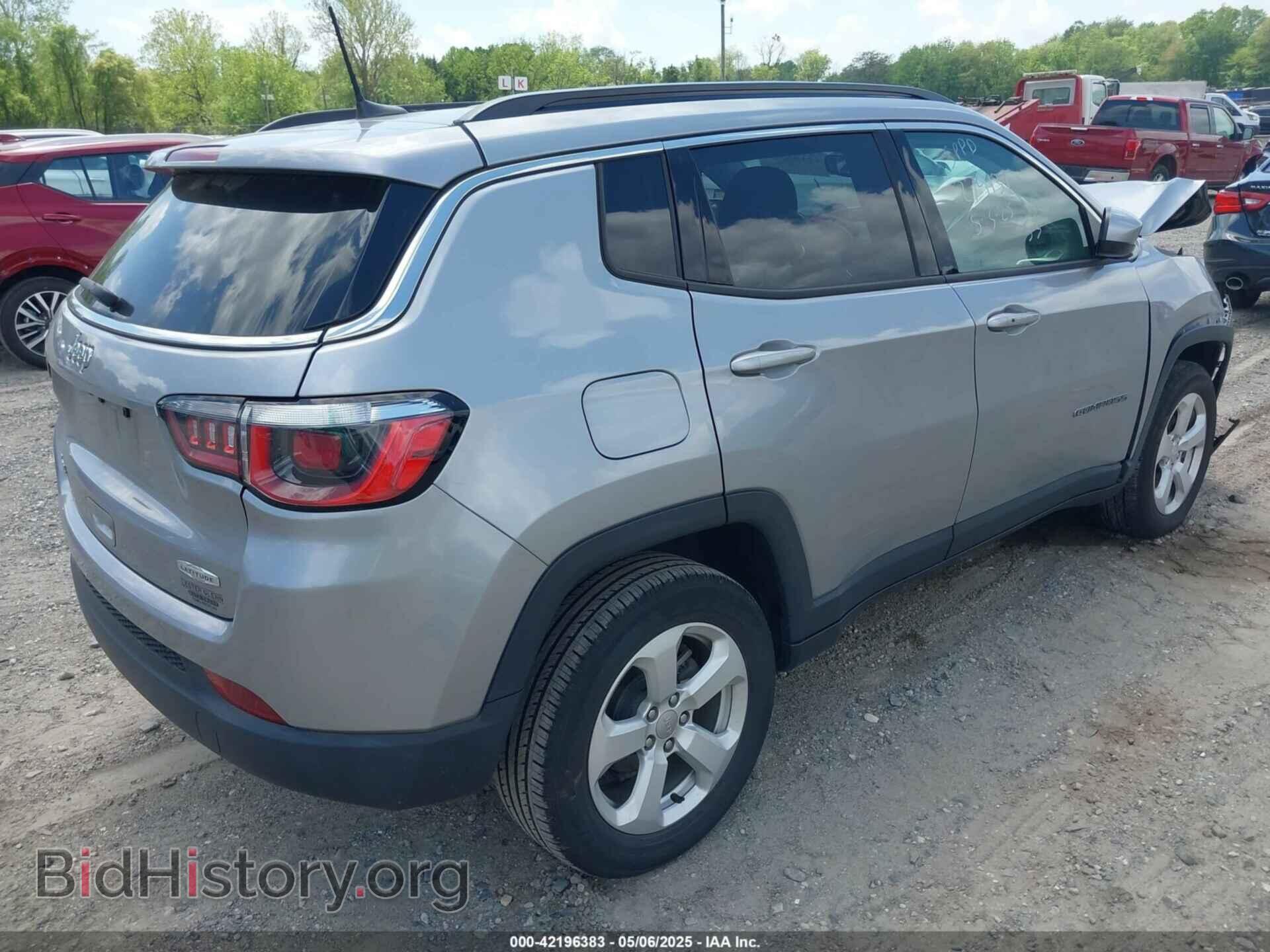 2019 JEEP COMPASS - VIN: 3C4NJDBB6KT657190 - Фото 4