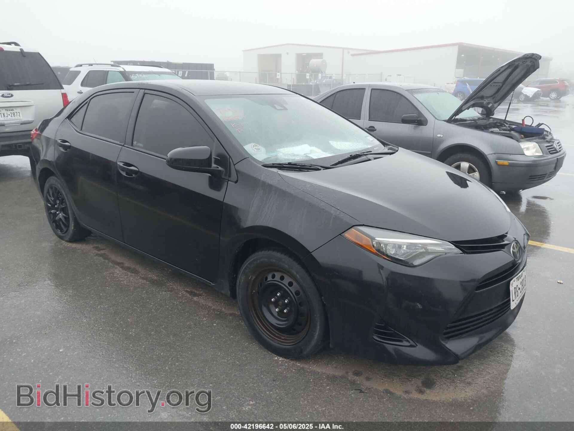 Фотография 5YFBURHEXHP685966 - TOYOTA COROLLA 2017