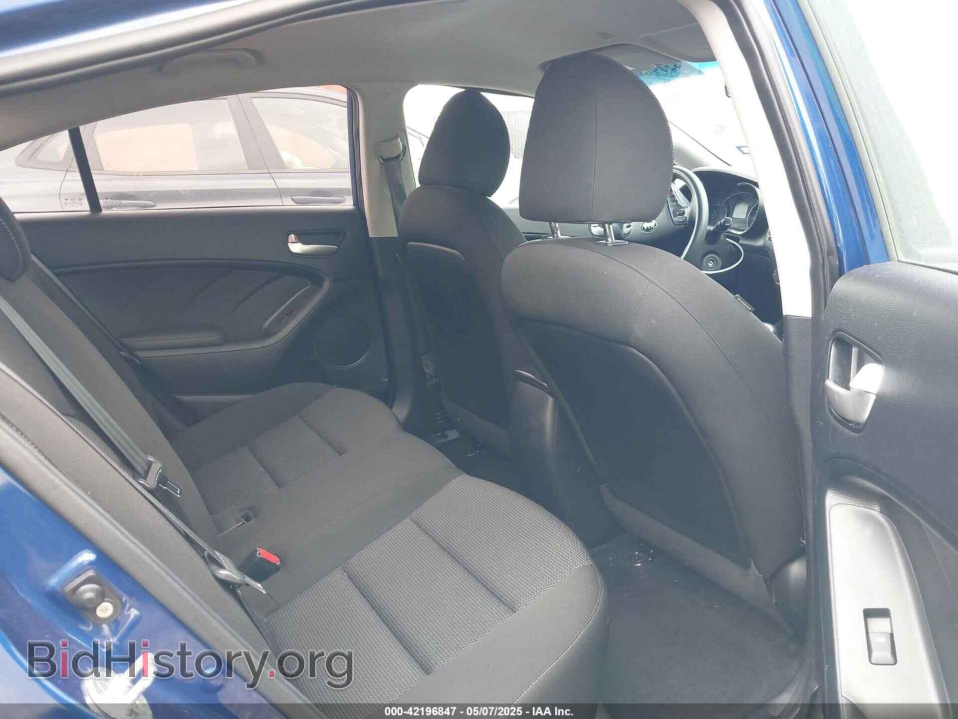 2017 KIA FORTE - VIN: 3KPFK4A72HE015982 - Фото 8