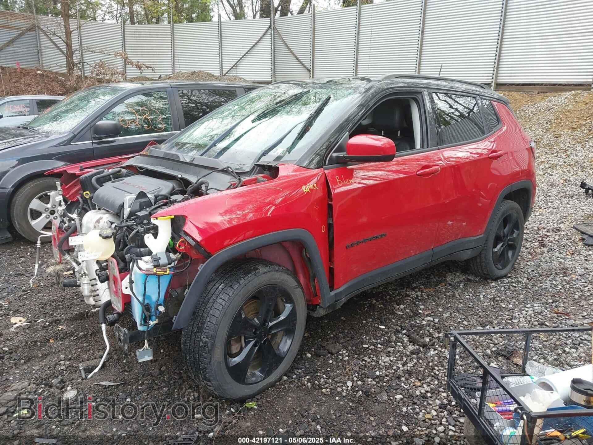 2018 JEEP COMPASS - VIN: 3C4NJDBB7JT455635 - Фото 2