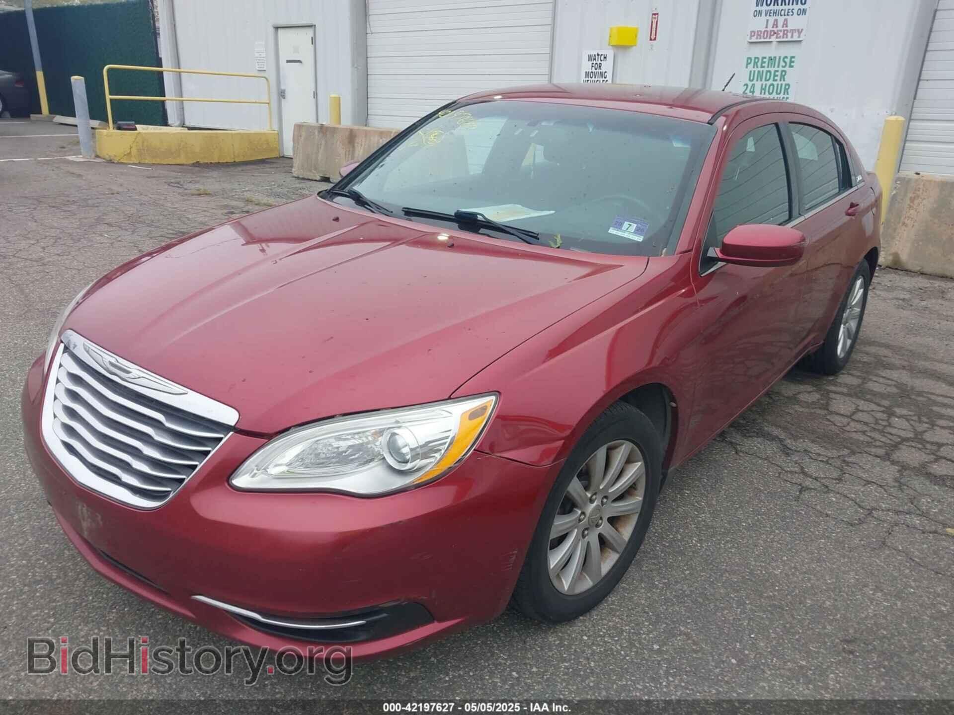 2013 CHRYSLER 200 - VIN: 1C3CCBBB5DN570345 - Фото 2