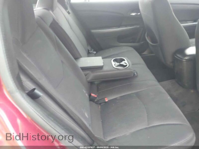 2013 Chrysler 200 (VIN 1C3CCBBB5DN570345) — photo 8 of 12