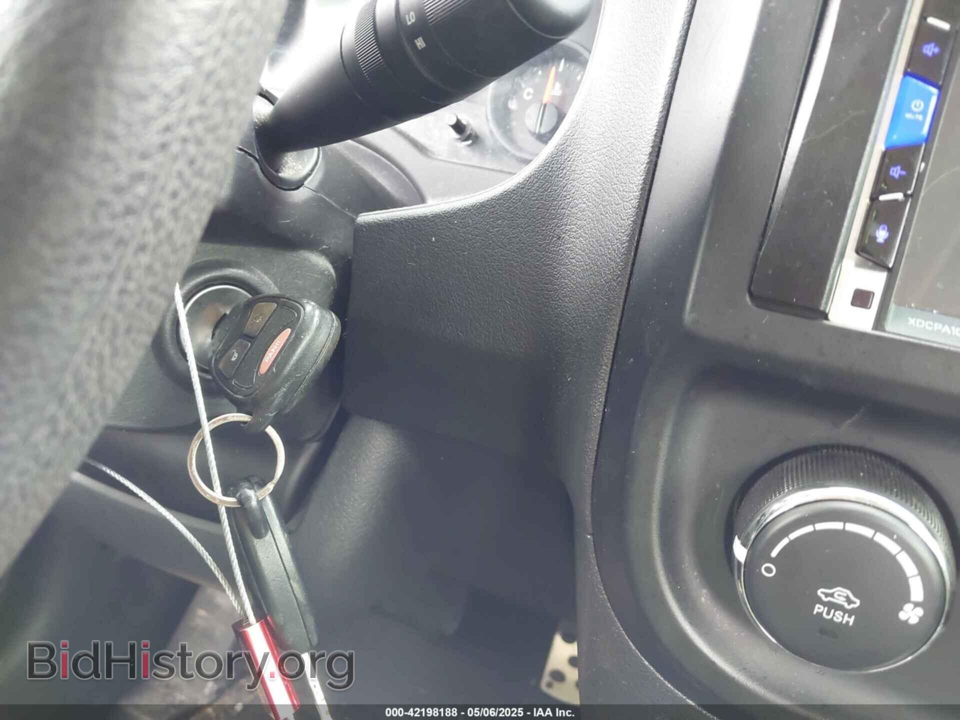 2012 JEEP COMPASS - VIN: 1C4NJCBA9CD627674 - Фото 11