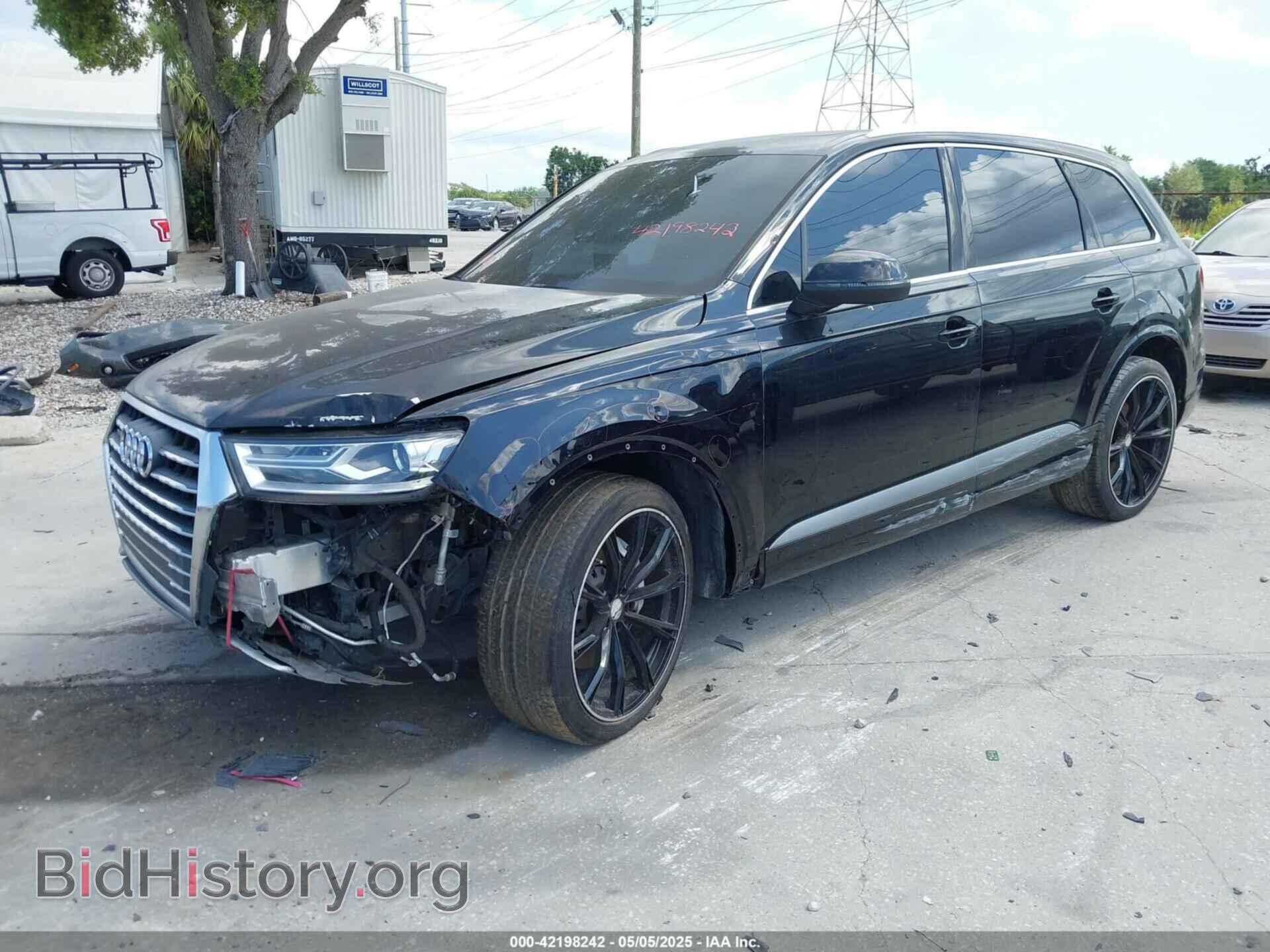 2017 AUDI Q7 - VIN: WA1VAAF71HD009205 - Фото 2