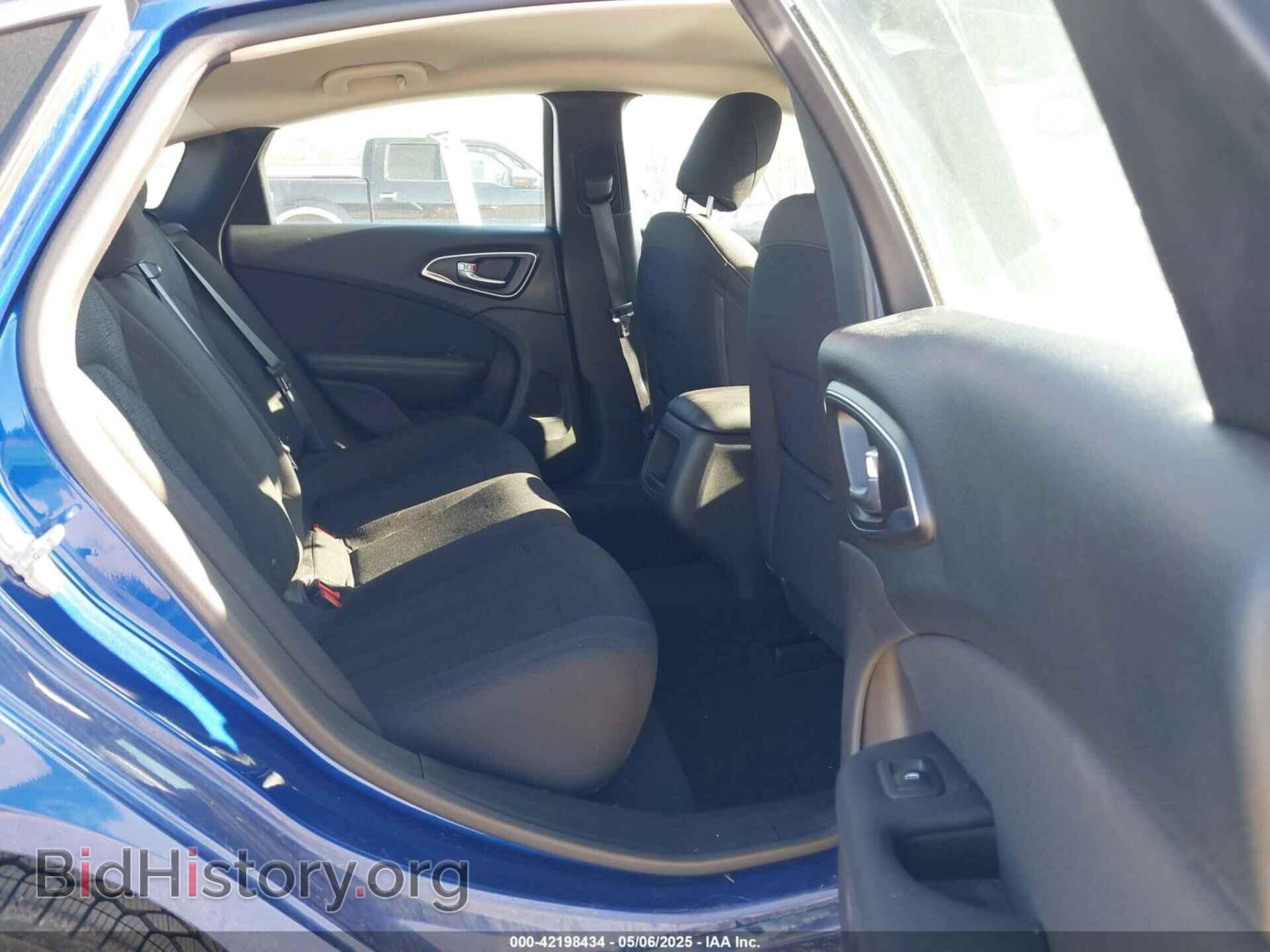 2015 CHRYSLER 200 - VIN: 1C3CCCAB8FN697293 - Фото 8
